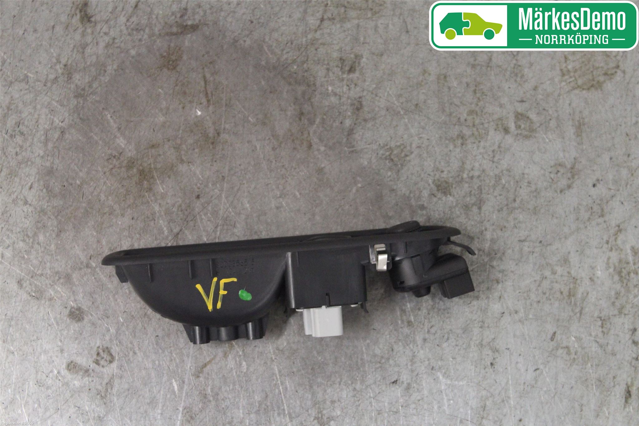 Renault CLIO III  06-09 Strömställare Elhiss