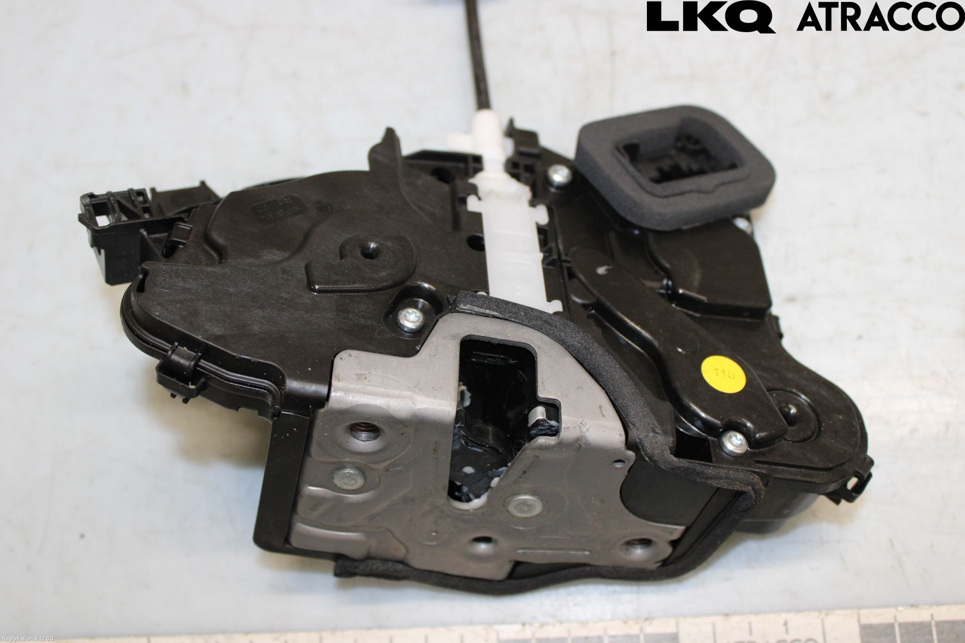 Volkswagen VW PASSAT 24- Låskista-Dörrlås