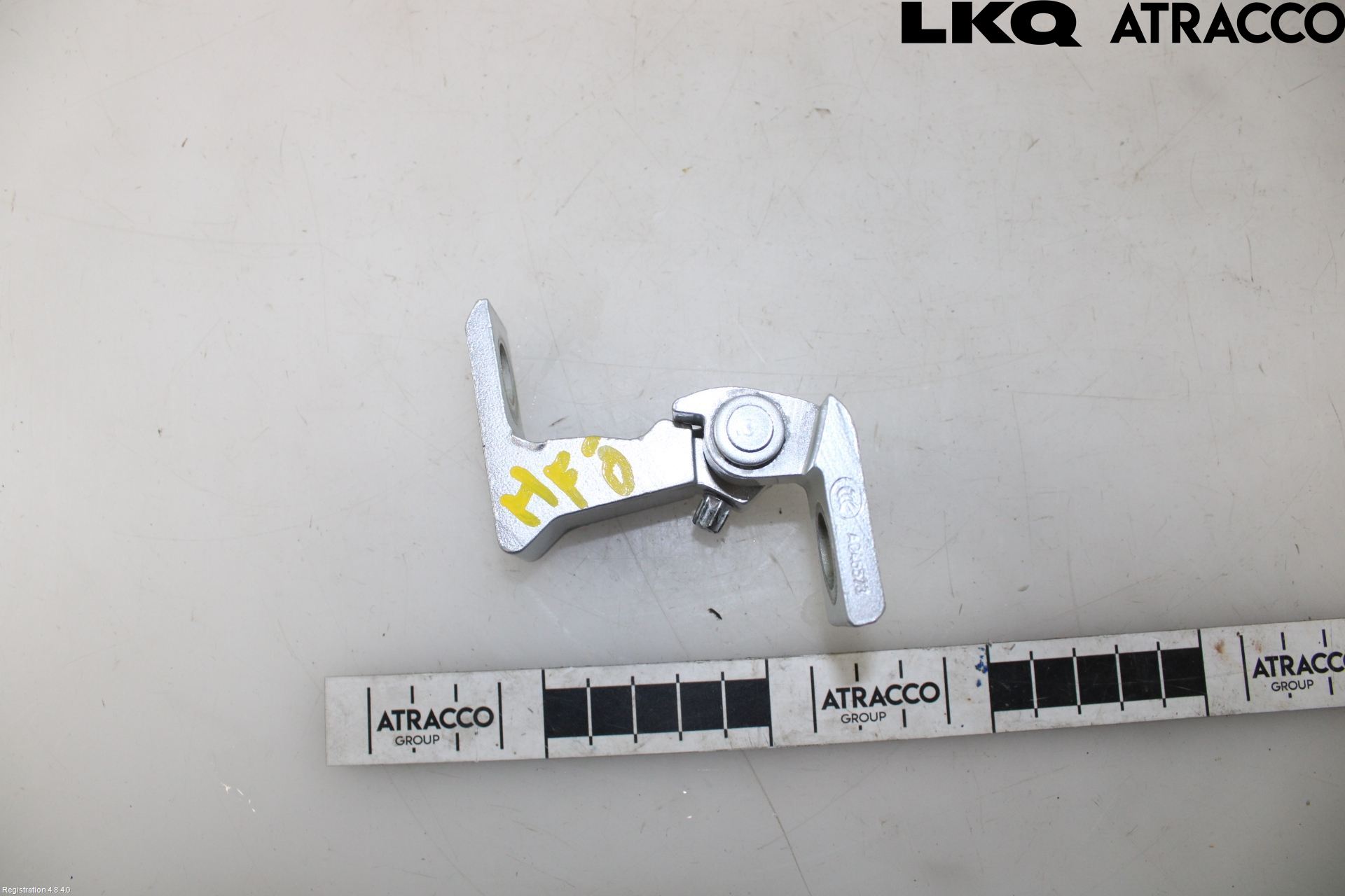 Skoda FABIA 22- Dörrgångjärn