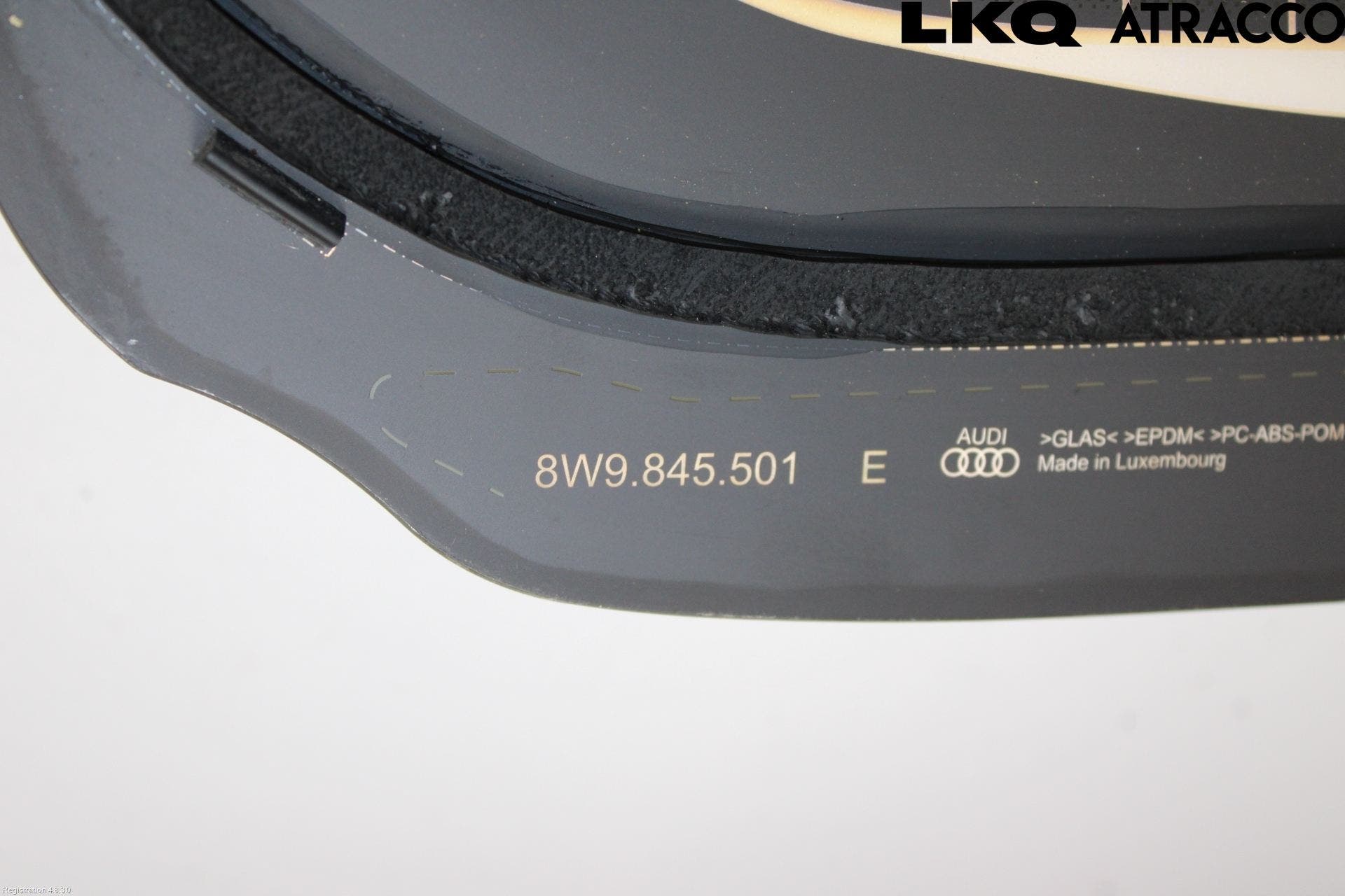 Audi A4/S4 B9 20- Bakruta