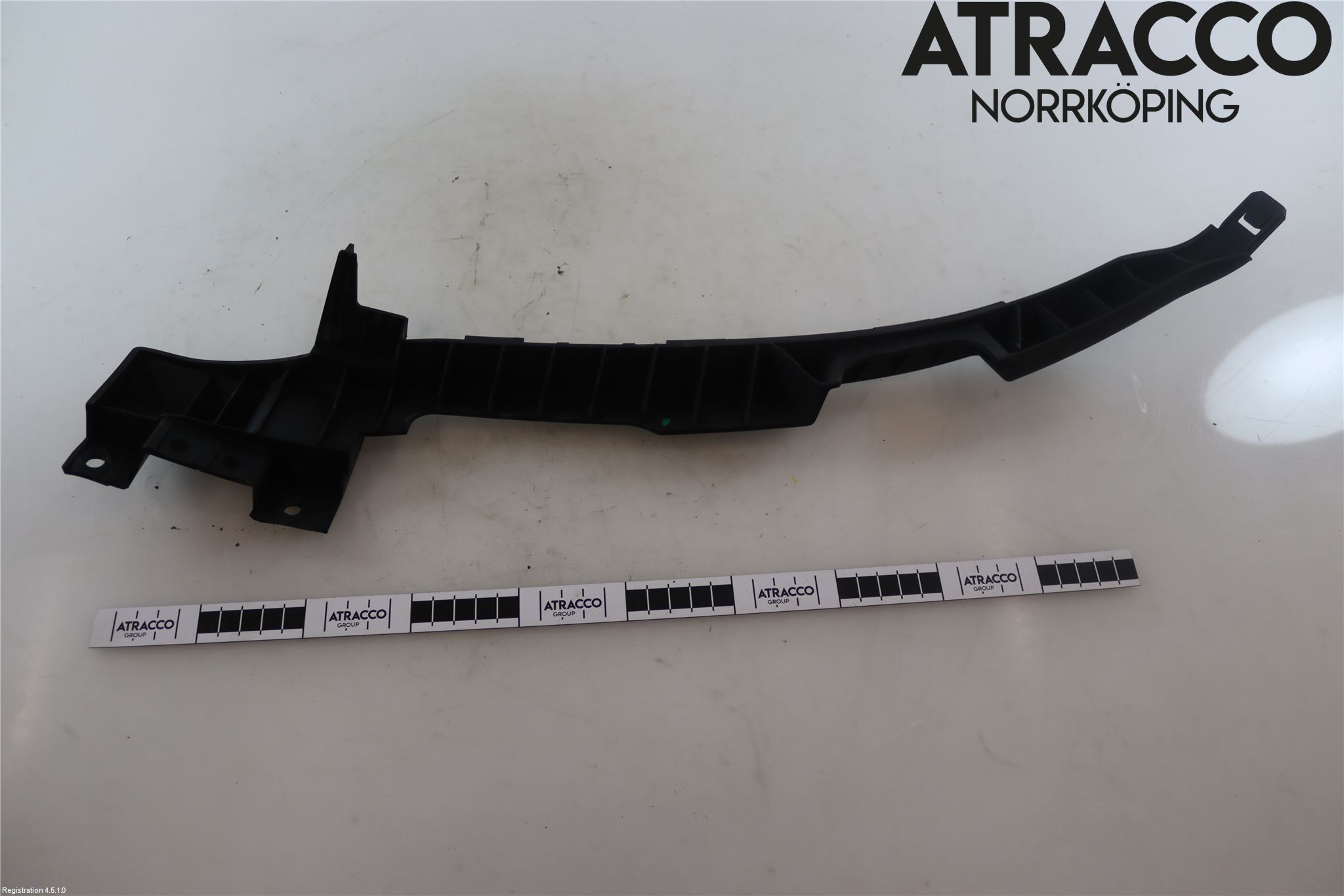 Opel INSIGNIA 09-16 Stötfångarfäste Fram Hö