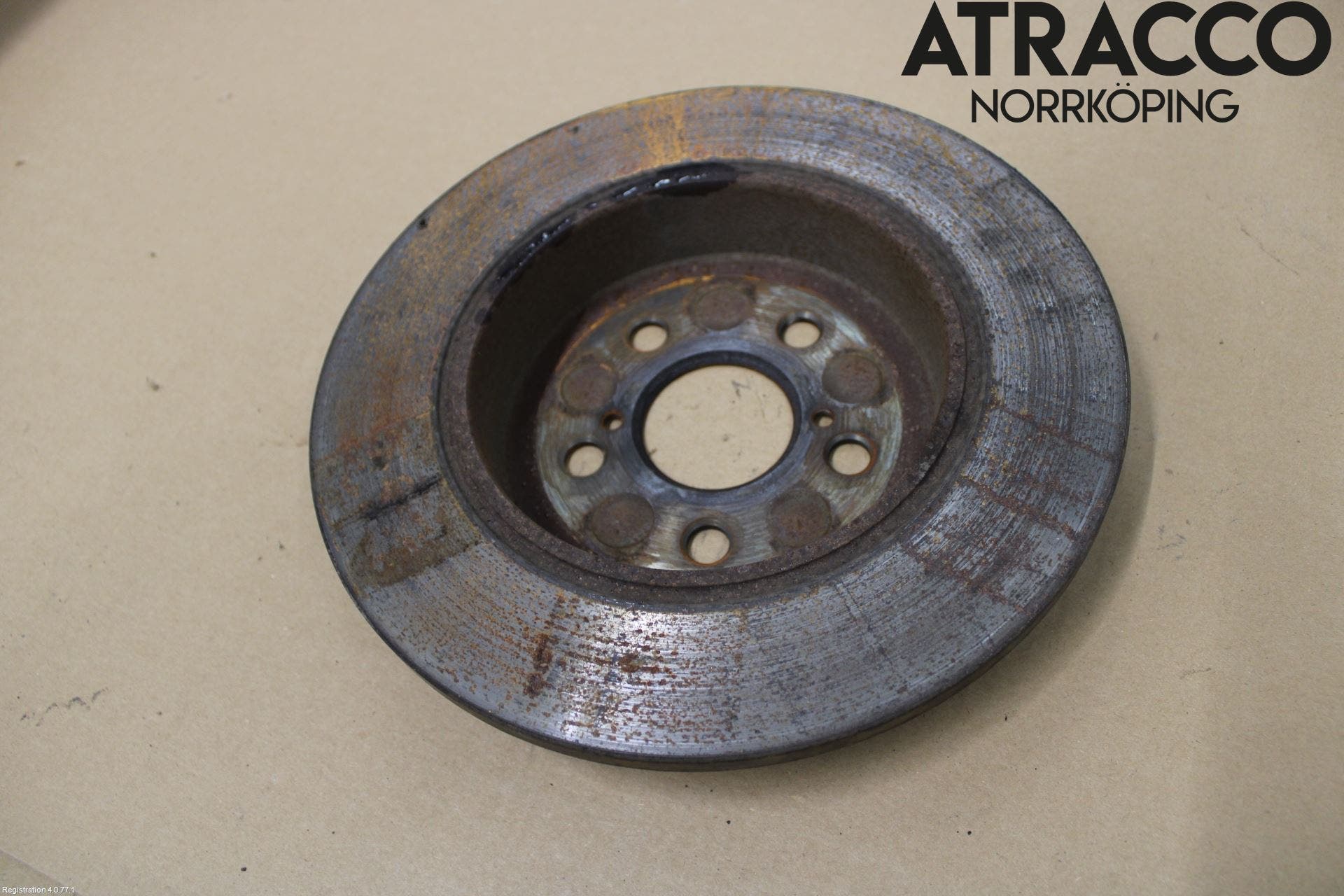 Toyota YARIS XP21 20- Bromsskiva Bak