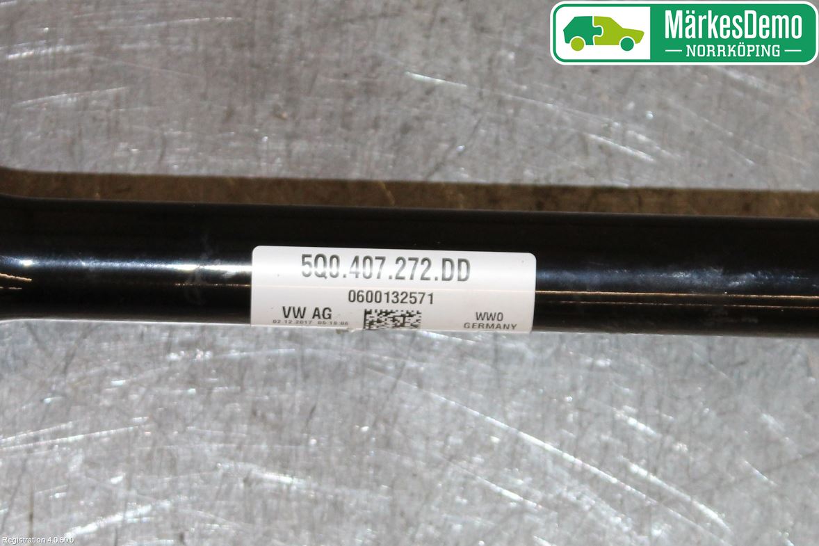 Audi Q2/SQ2 17- Drivaxel Fram Höger