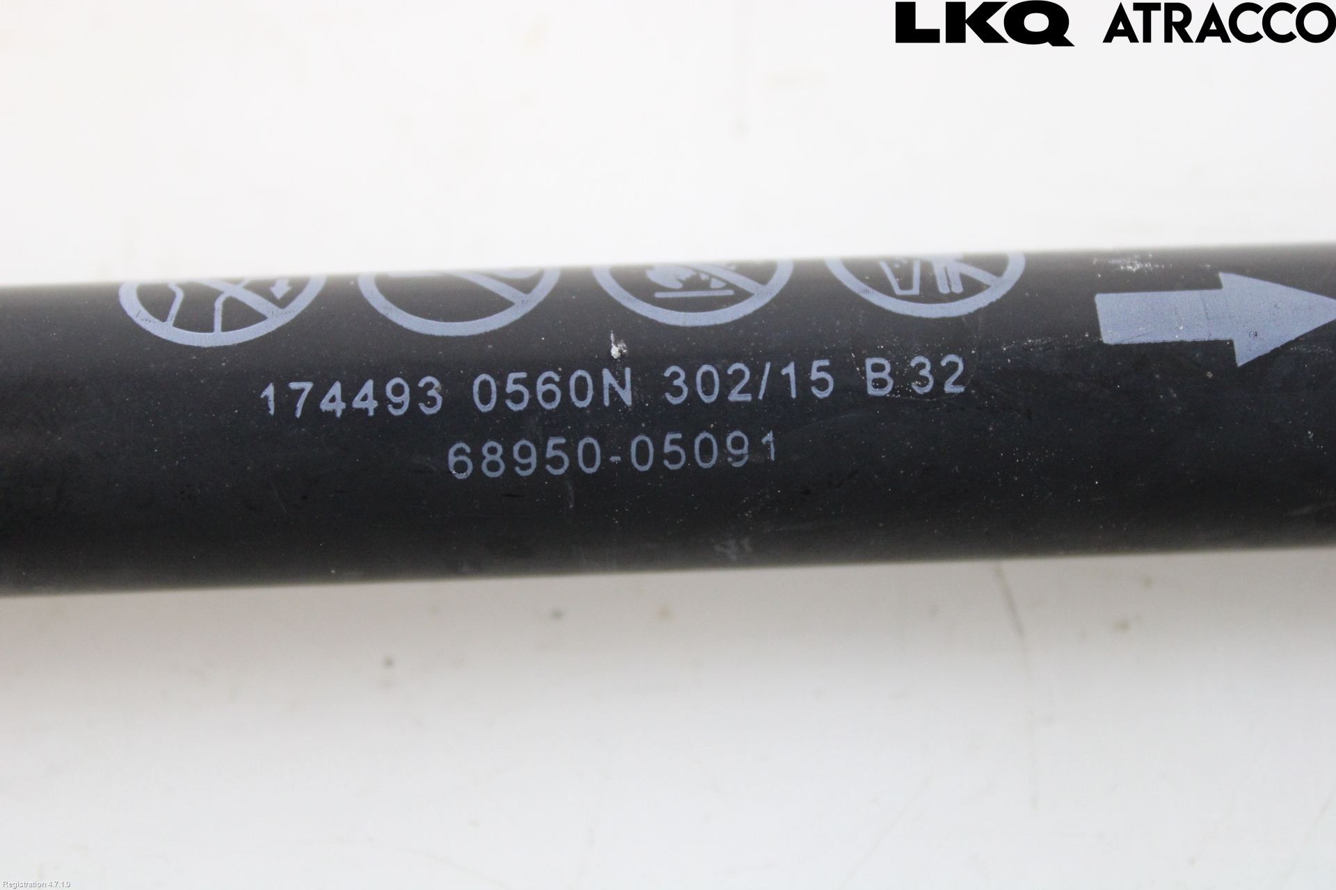 Toyota AVENSIS 16-18 Gasfjäder Baklucka