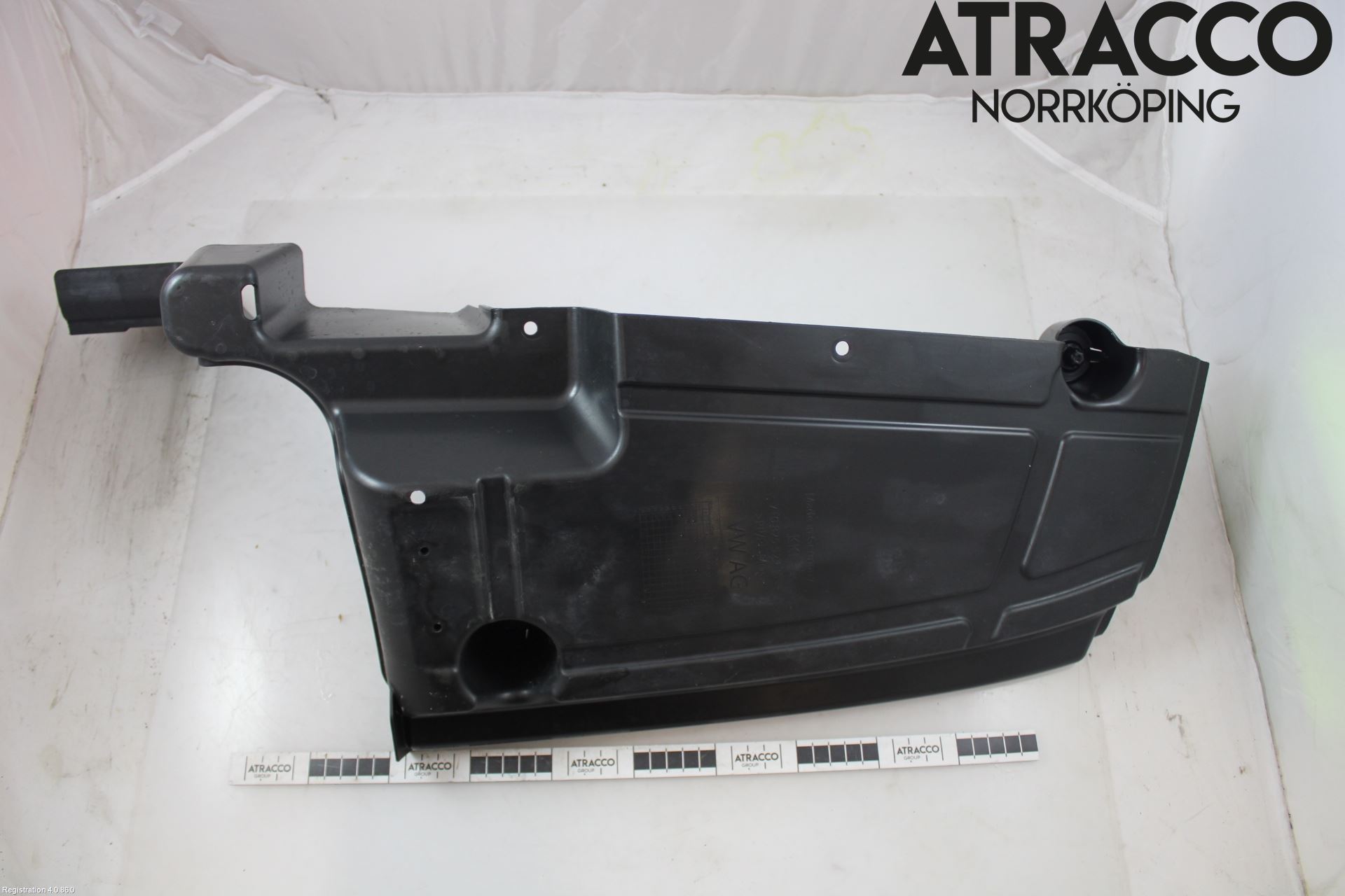 Volkswagen VW TRANSP/CARAVELLE (T7) 22-24 Hasplåt Plåt-Plast