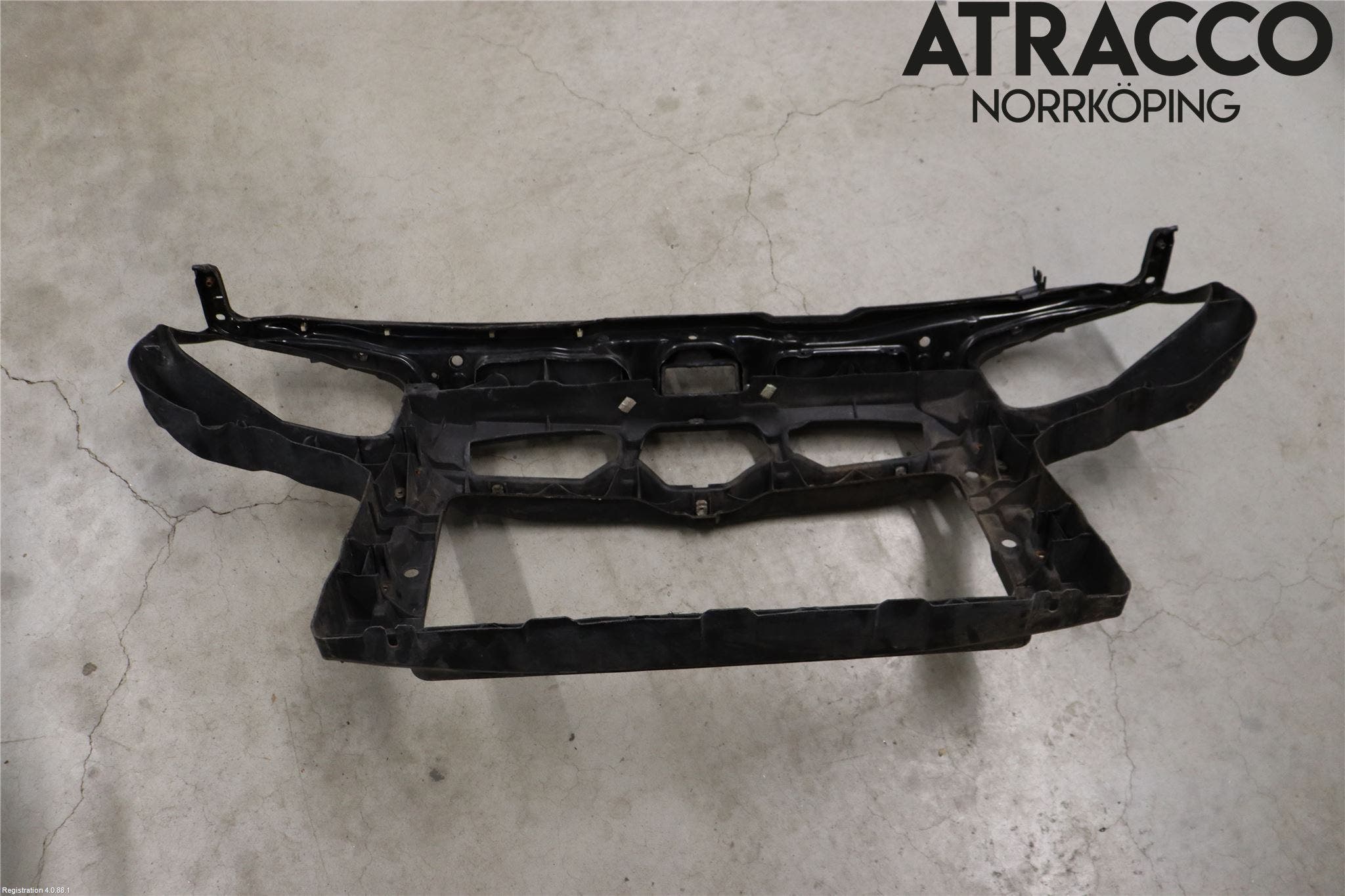 Volkswagen VW GOLF IV 98-06 Frontplåt