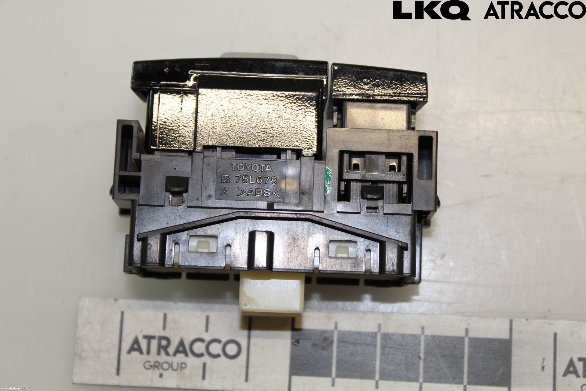 Toyota COROLLA 19- Strömställare Växellåda