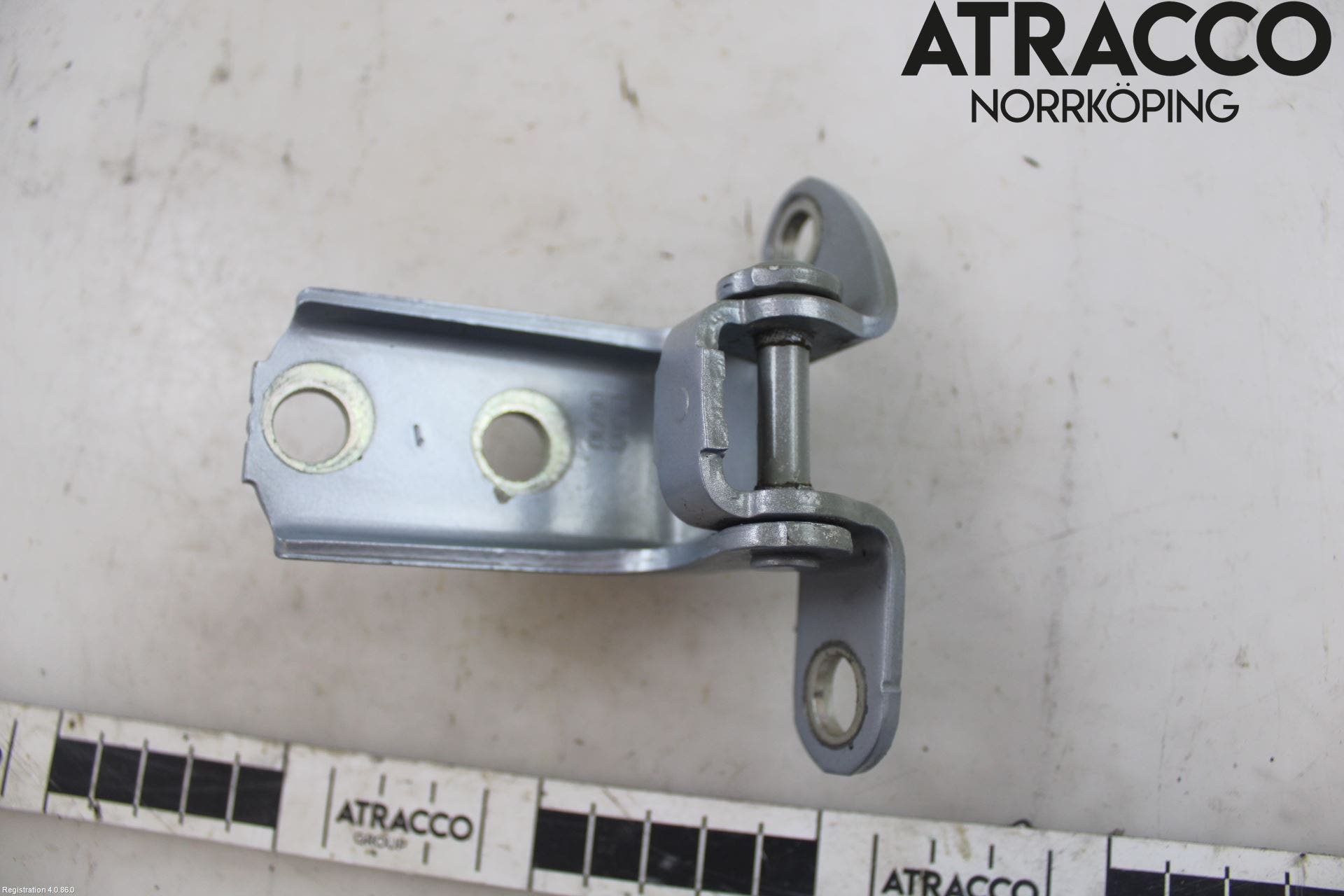 Toyota AURIS 10-12 Dörrgångjärn