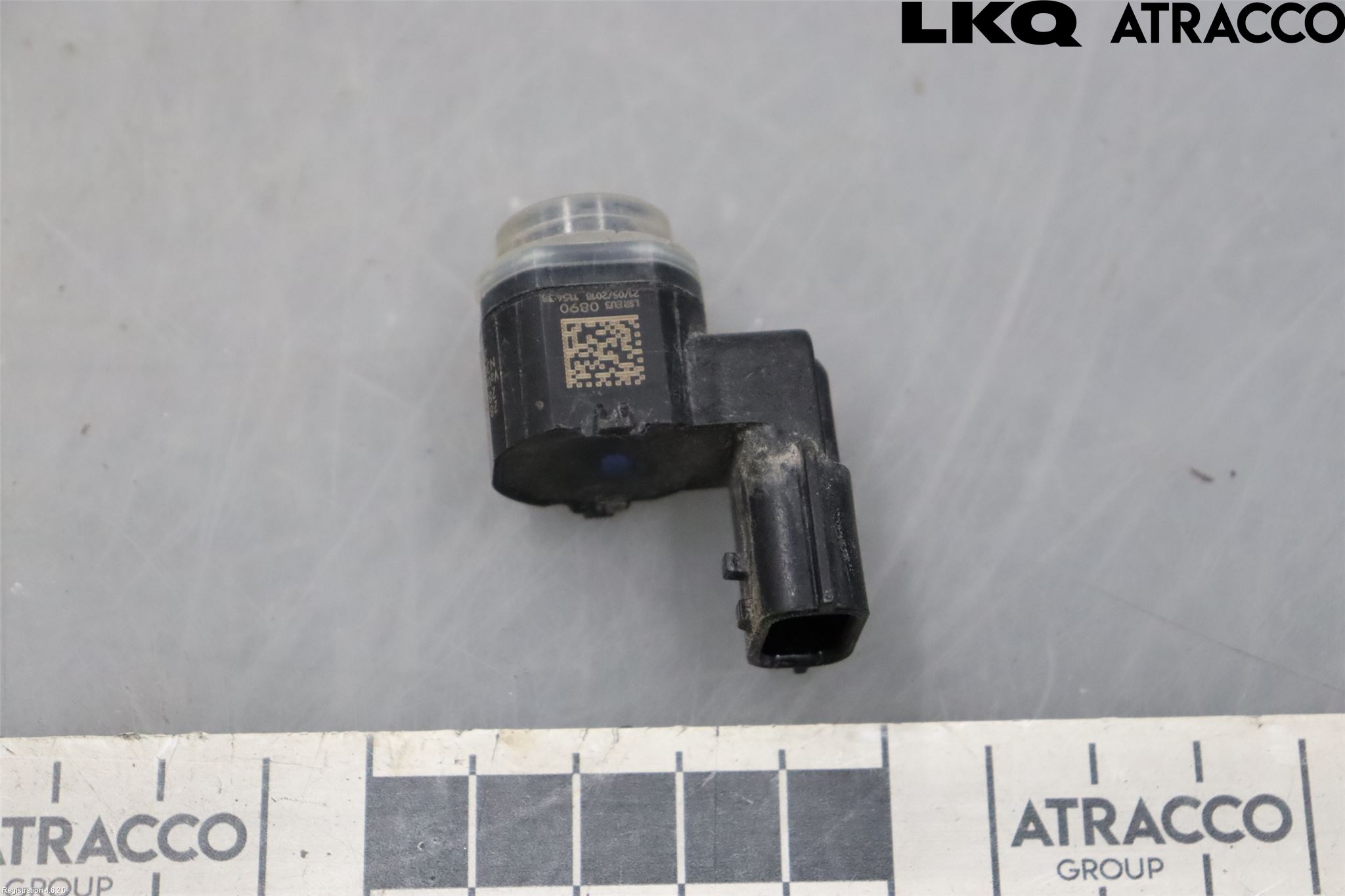 Nissan QASHQAI 17-21 Parkeringshjälp Frontsensor