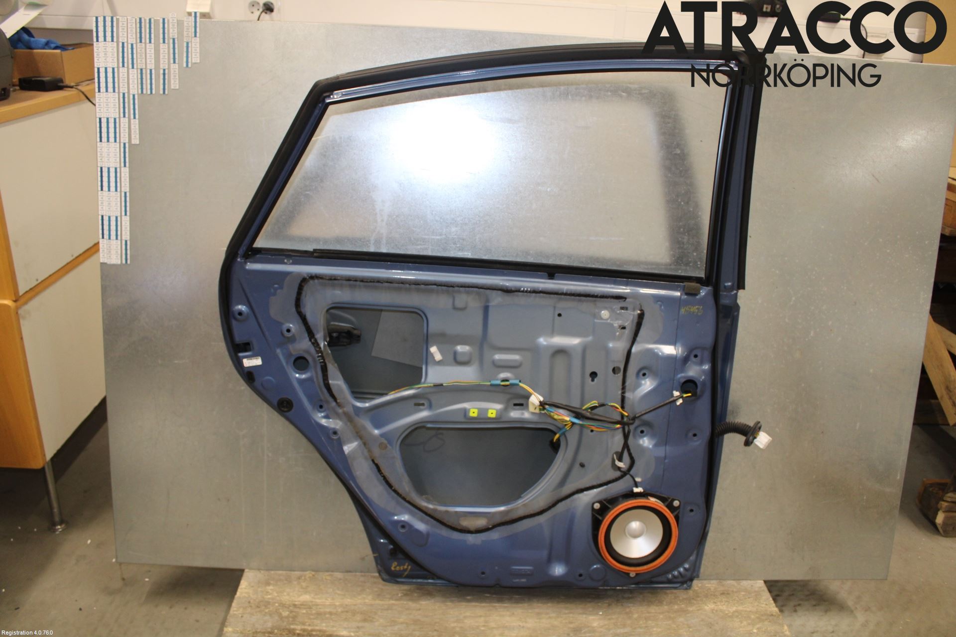 Toyota PRIUS NWH20 04-08 Dörr Bak Vänster