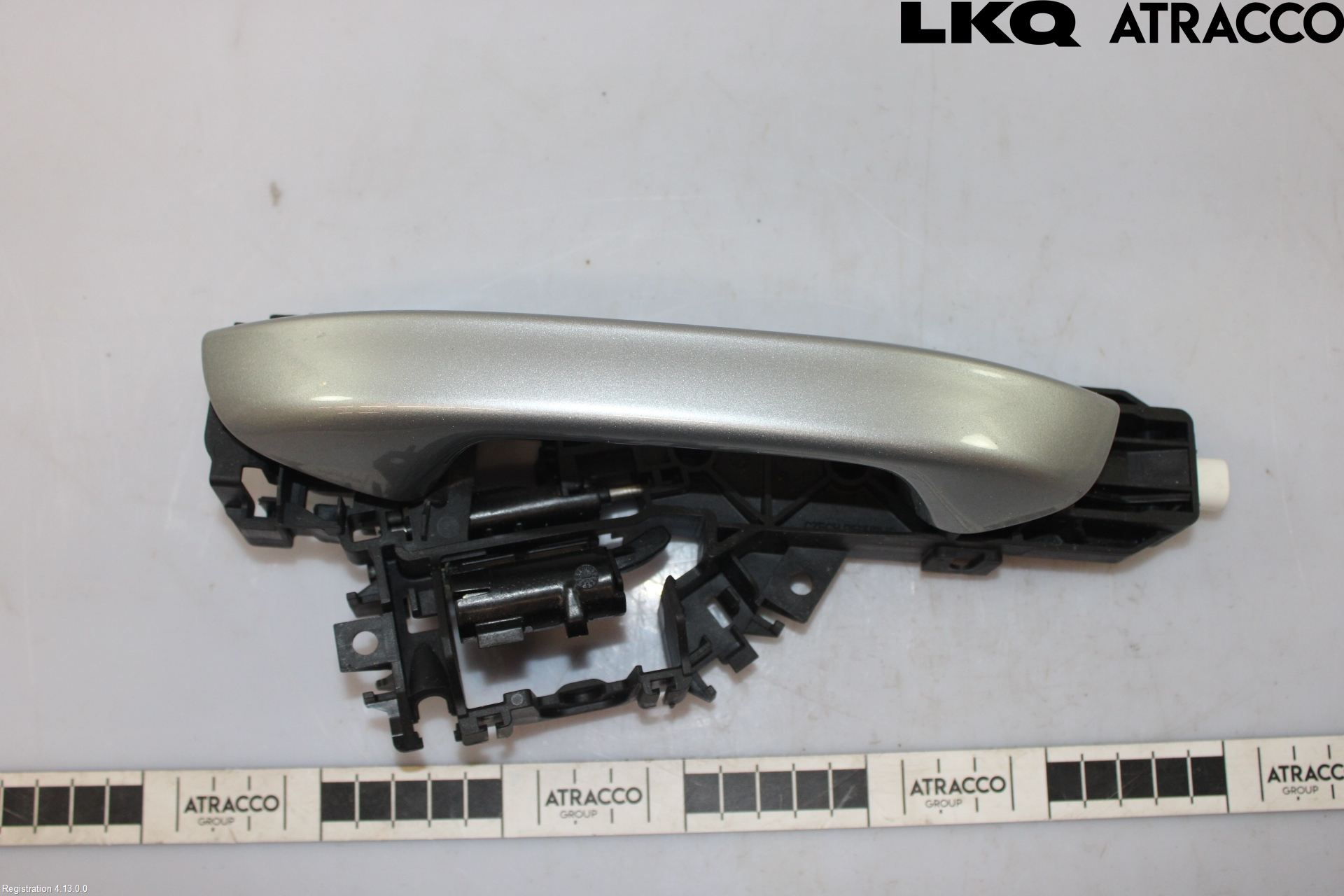 Volkswagen VW PASSAT 24- Dörrhandtag Yttre Hö