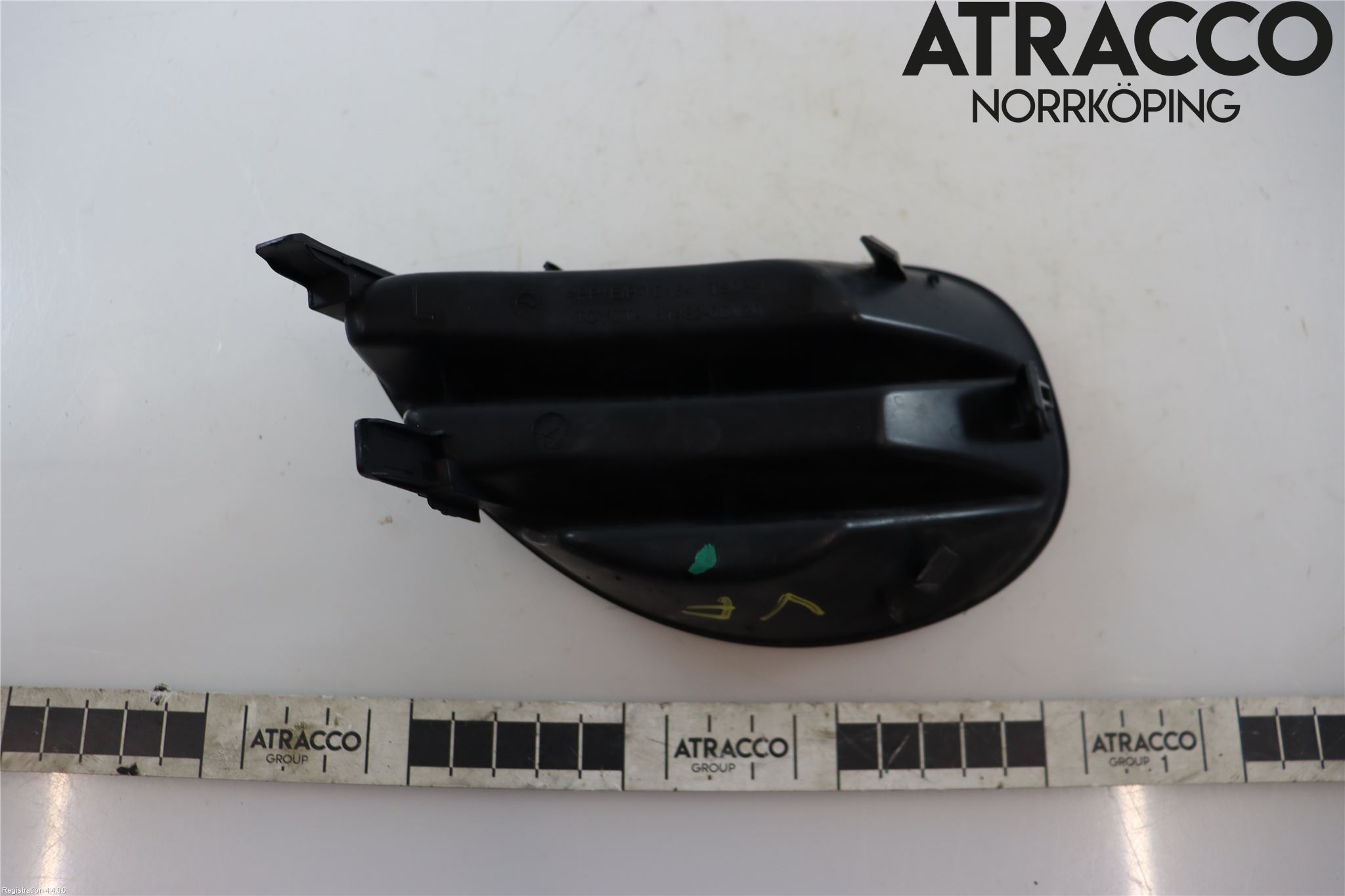 Toyota YARIS XP90 06-11 Grilldel Vänster