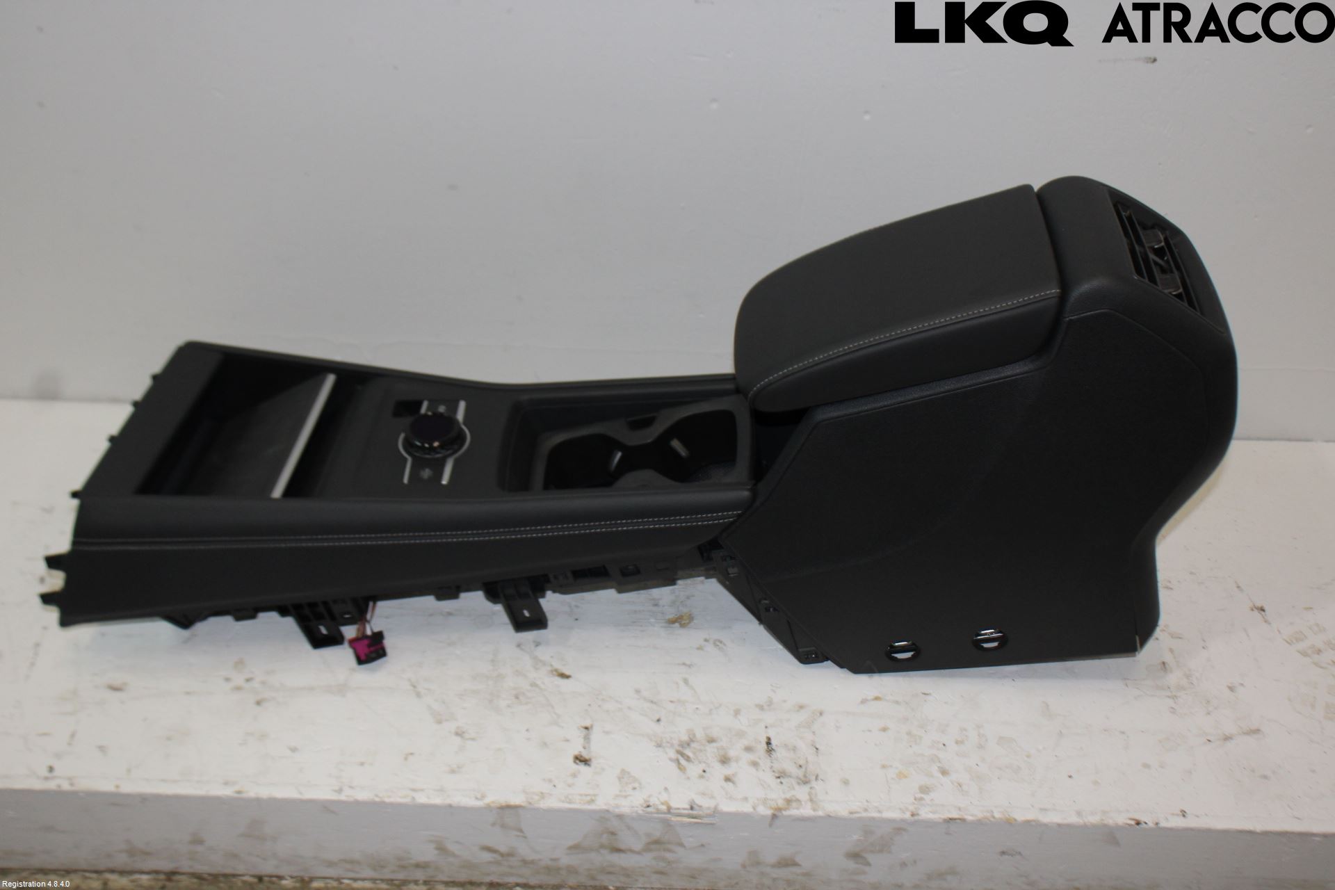 Volkswagen VW TIGUAN 24- Inr Tunnelfack