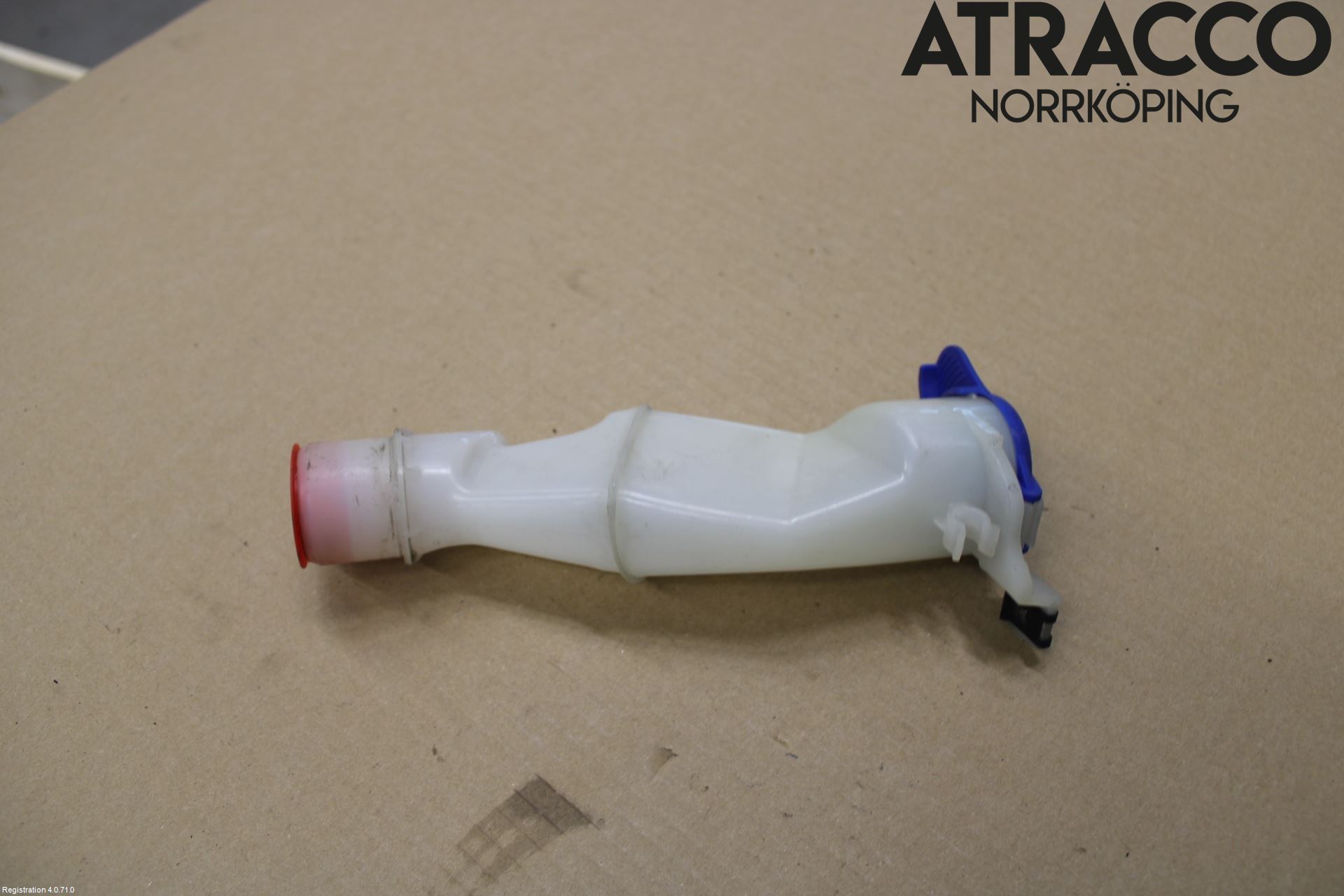 Volvo V70 05-08 Spolartank Påfyllningsrör