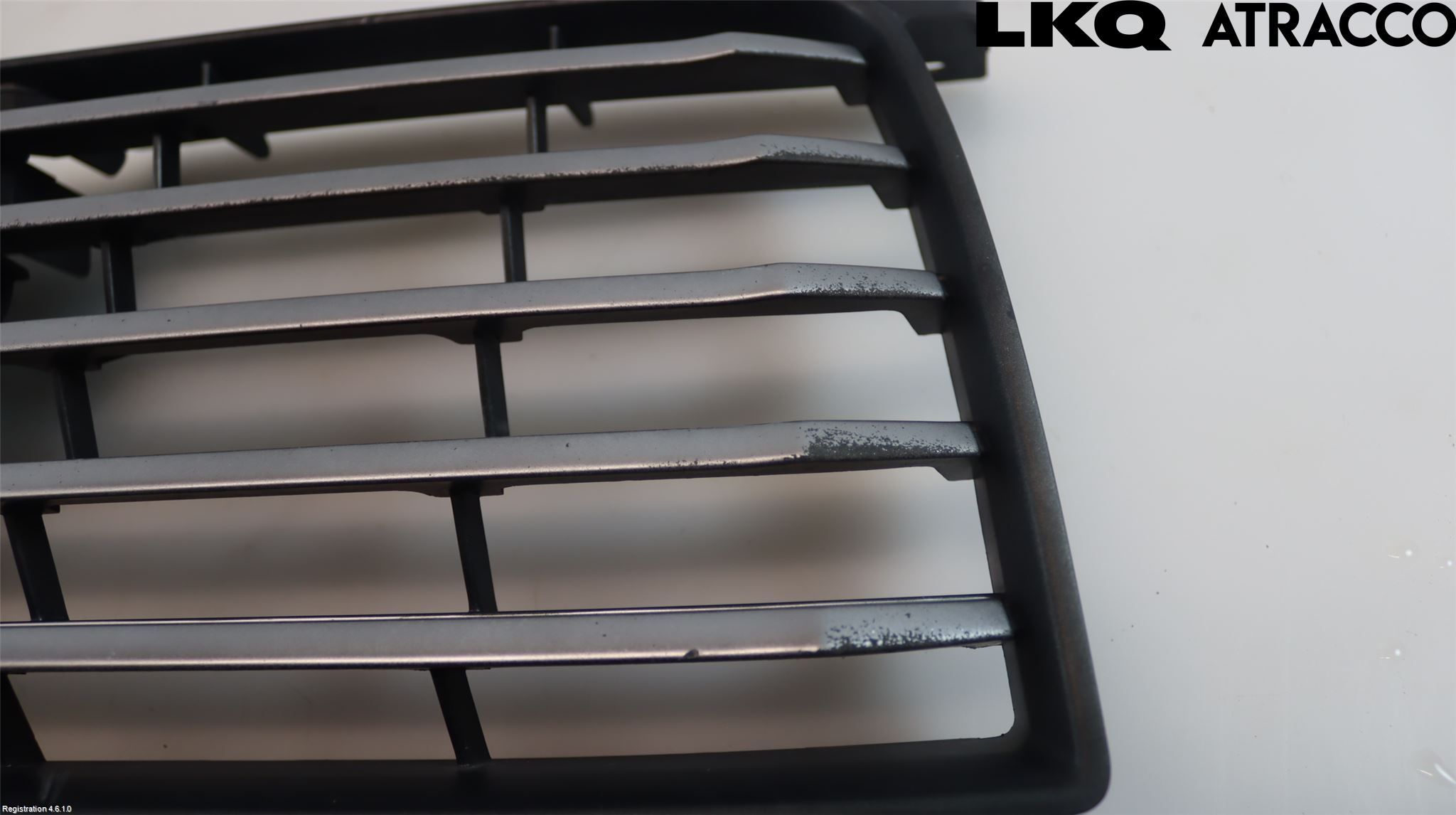 Subaru FORESTER SG 06- Grill Komp