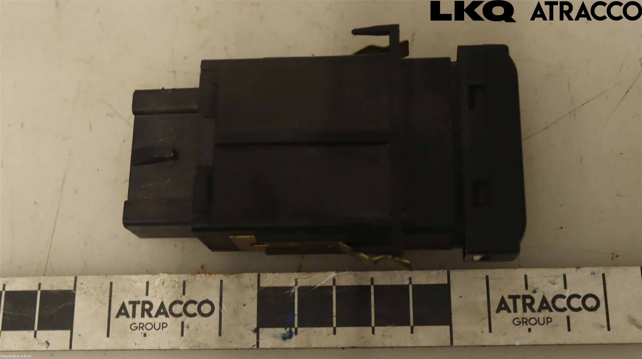 Lincoln TOWN CAR Strömställare Elruta