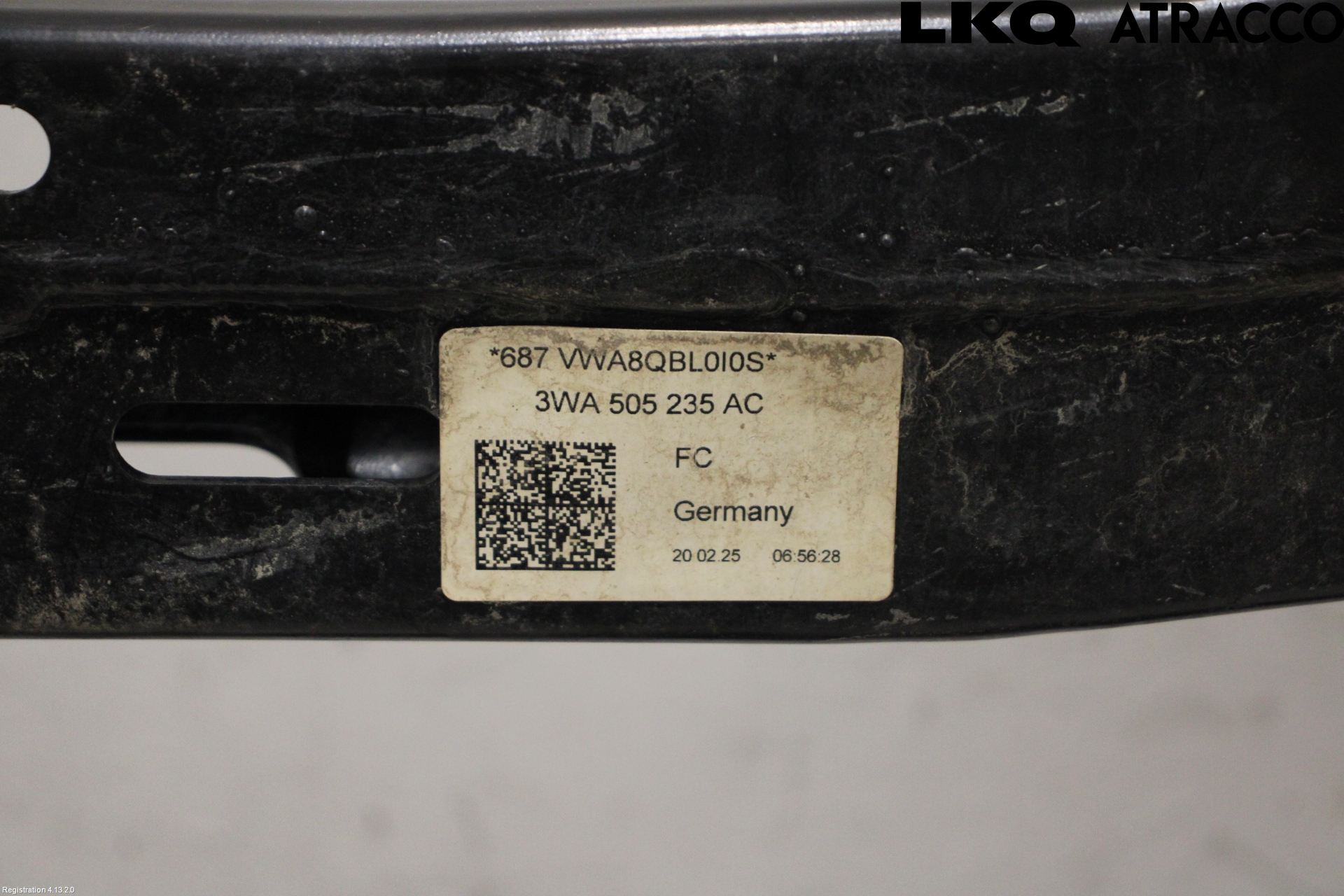 Volkswagen VW PASSAT 24- Bakaxelbalk