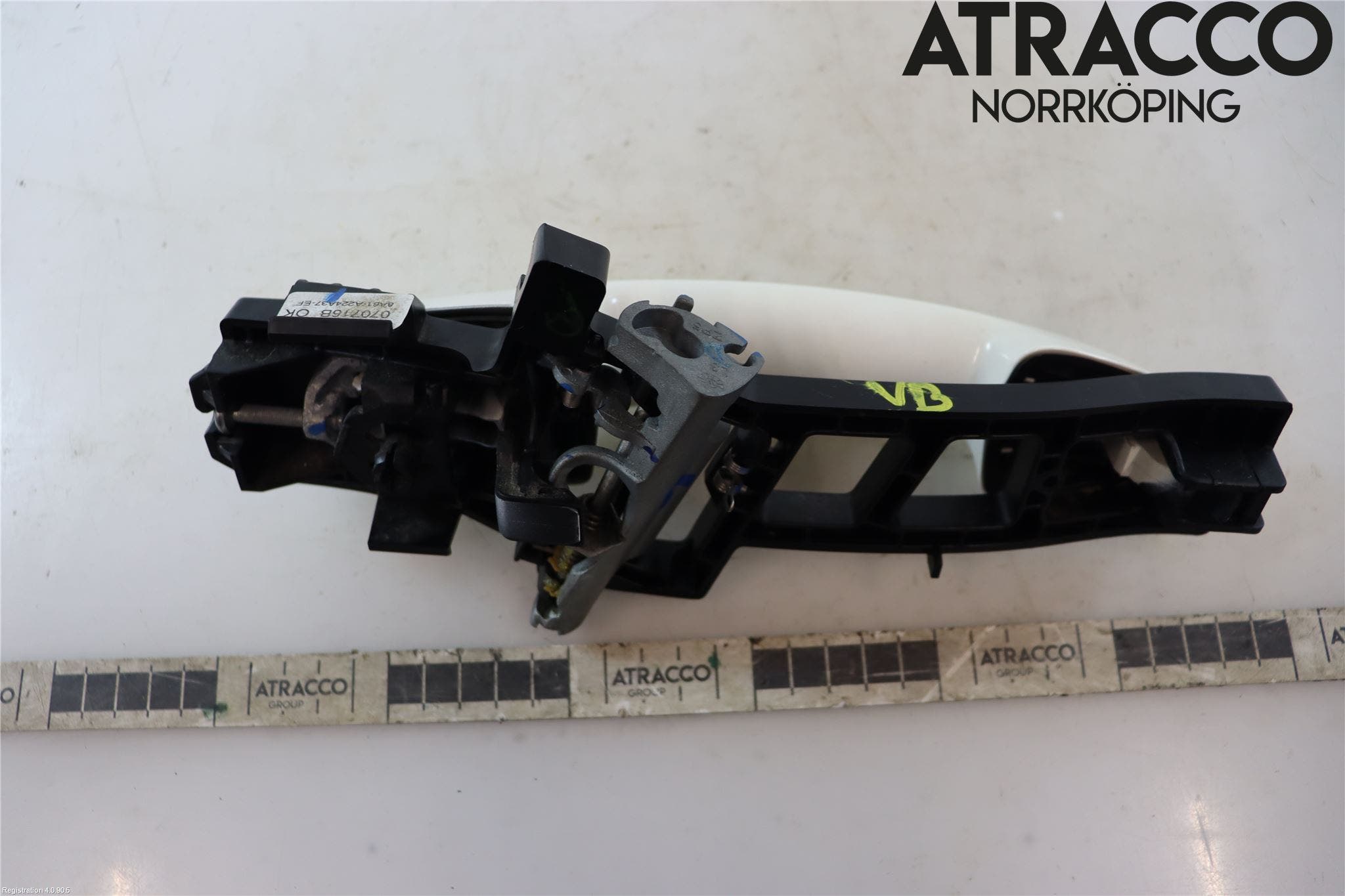 Ford ECOSPORT 17- Dörrhandtag Yttre Vä