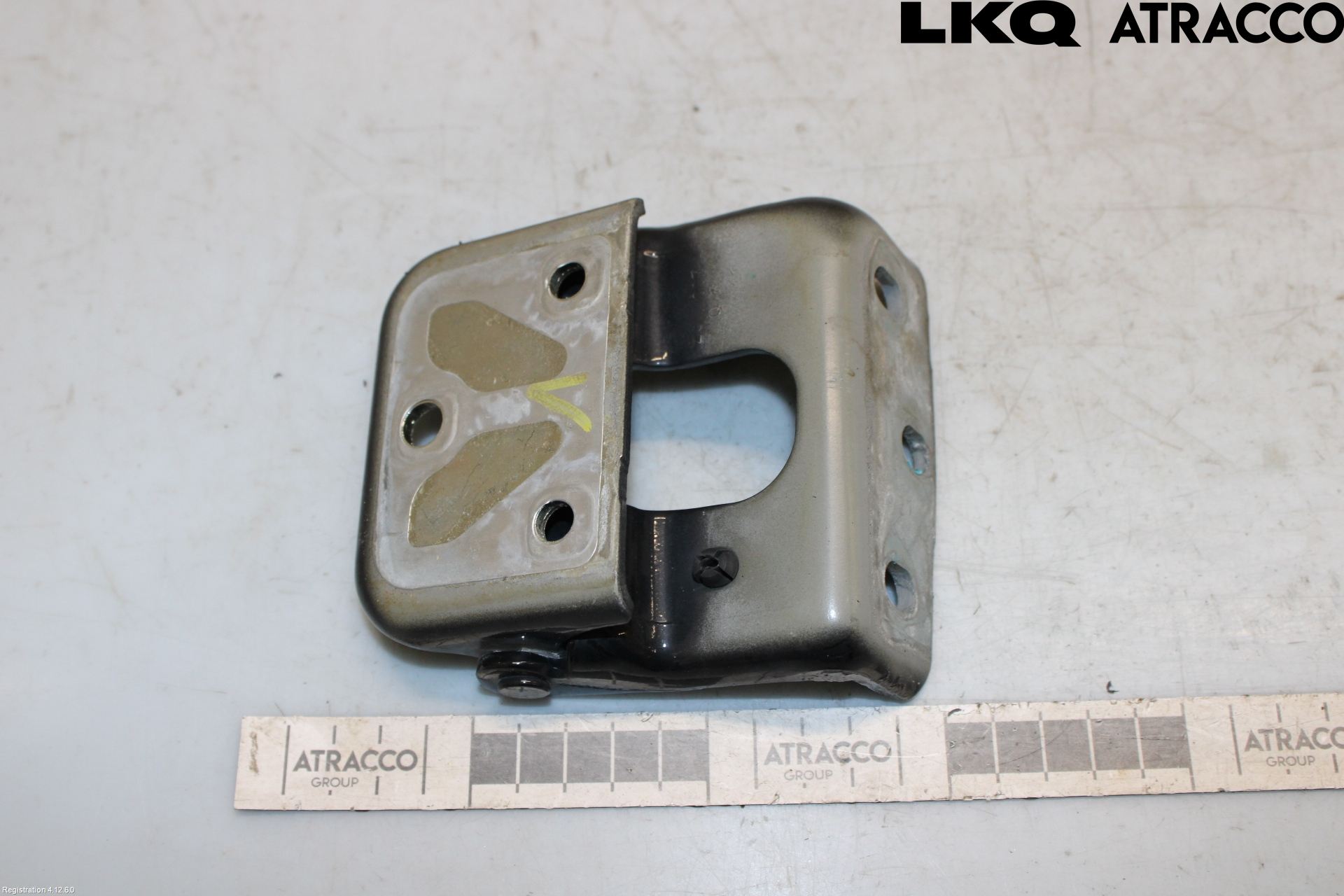 Mercedes-Benz MB VITO/V-KLASS (W640,W447,W448) 14- Bakluckegångjärn Vä