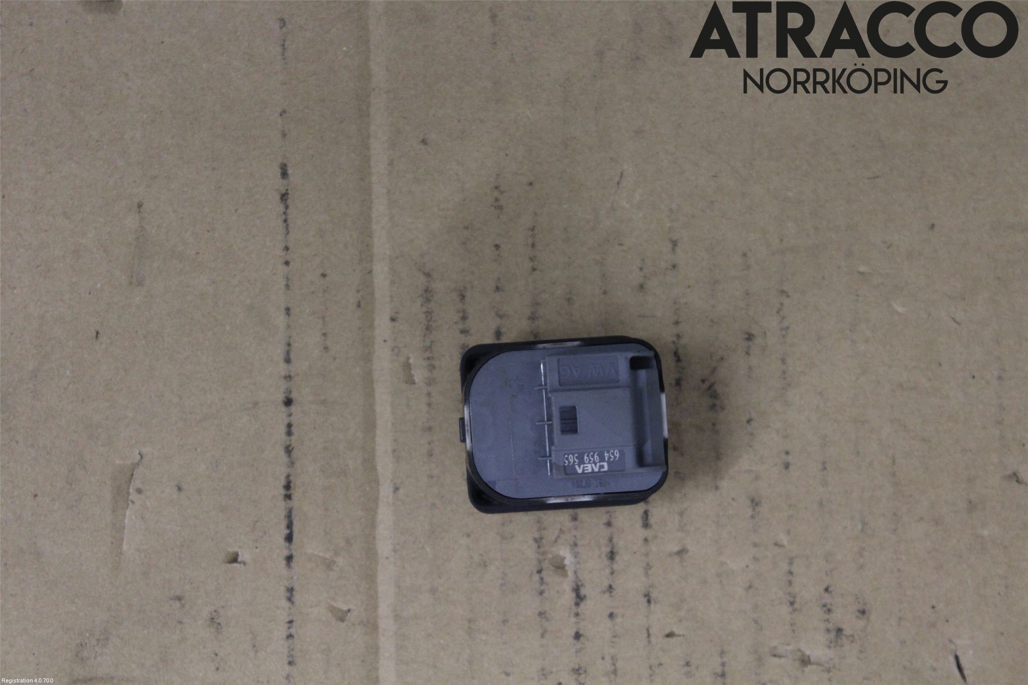 Skoda KAMIQ 20- Strömställare Spegel