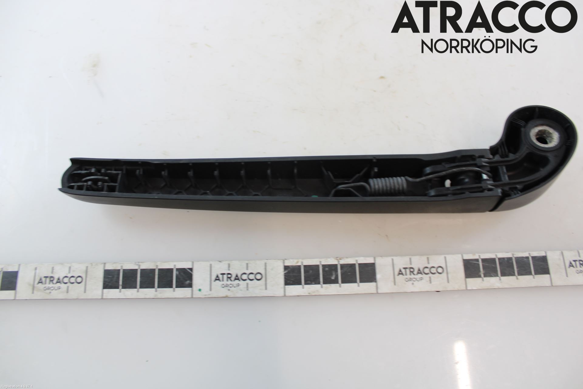 Audi A3/S3 8Y 21- Torkararm-Bakruta