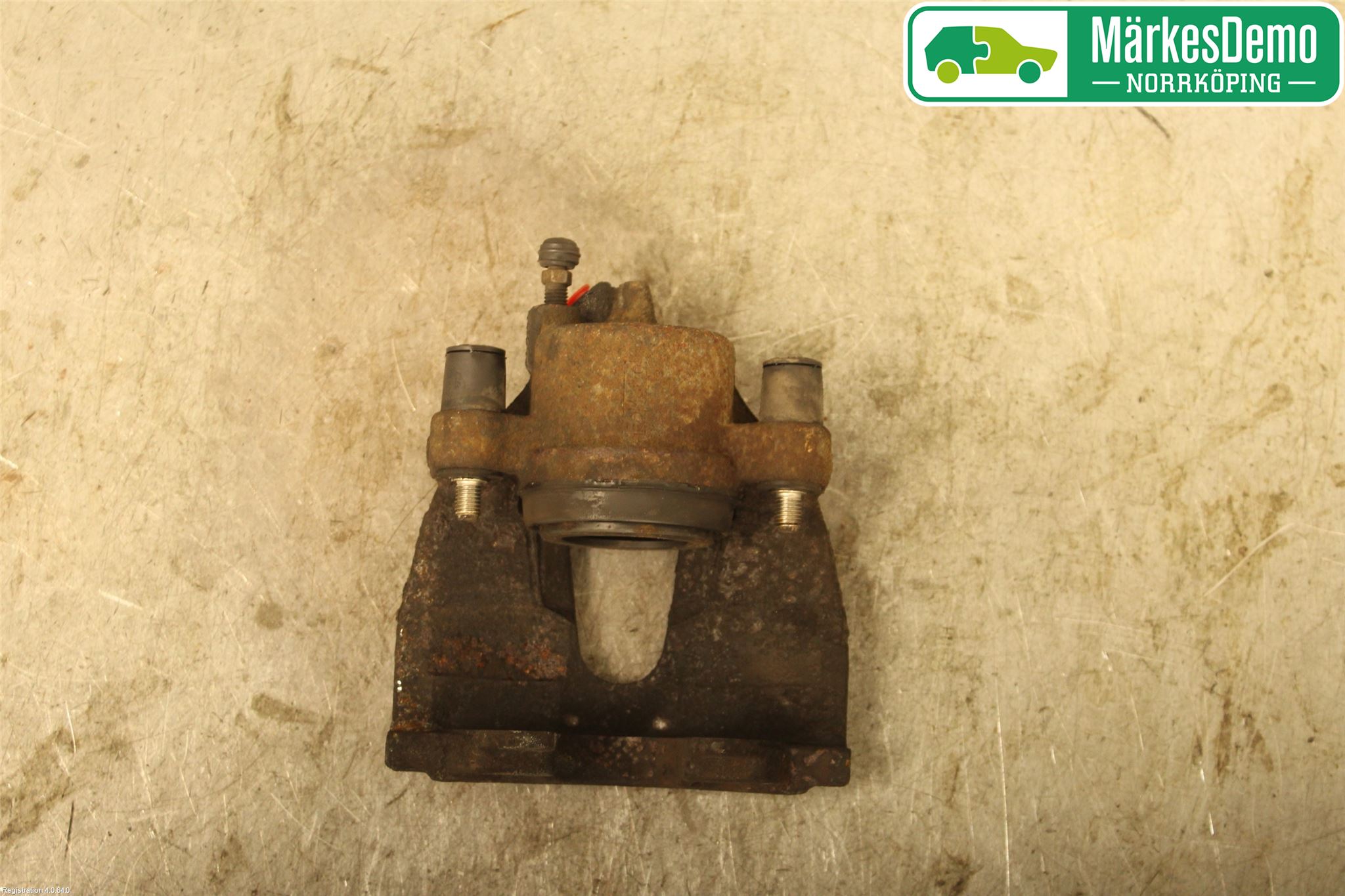 Ford FOCUS 08-11 Bromsok Fram Vänster