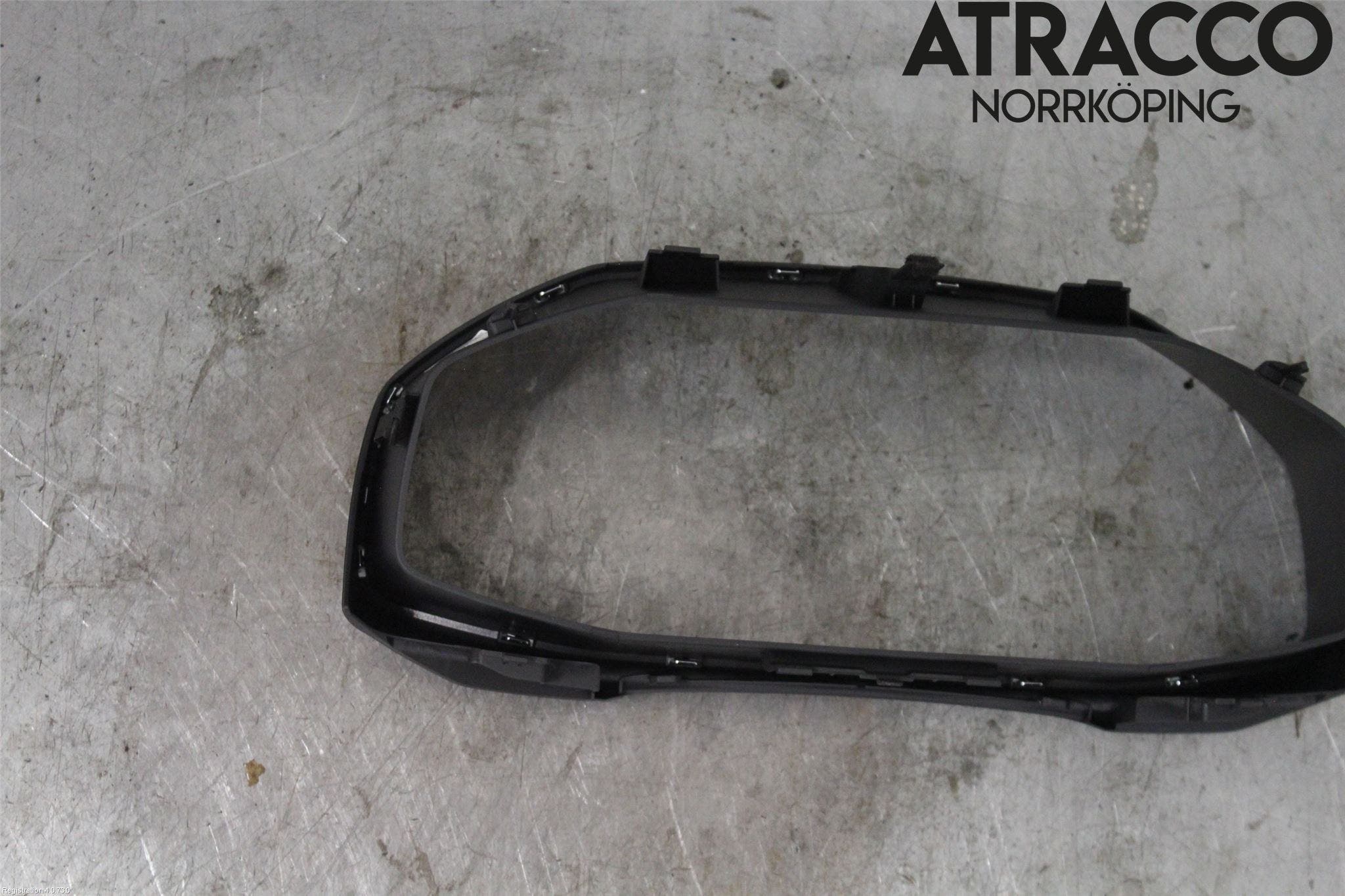 Seat LEON 20- Instrument-Radio Sarg