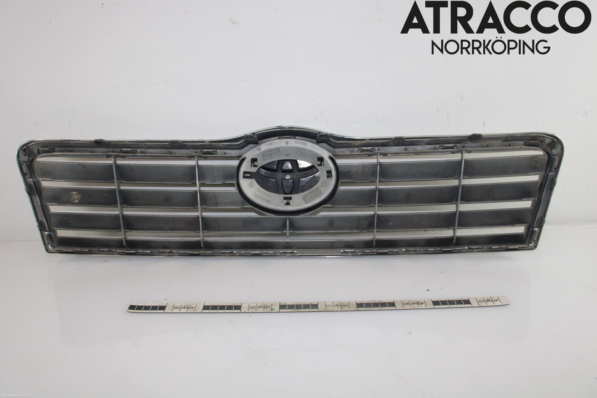 Toyota AVENSIS 03-06 Grill Komp