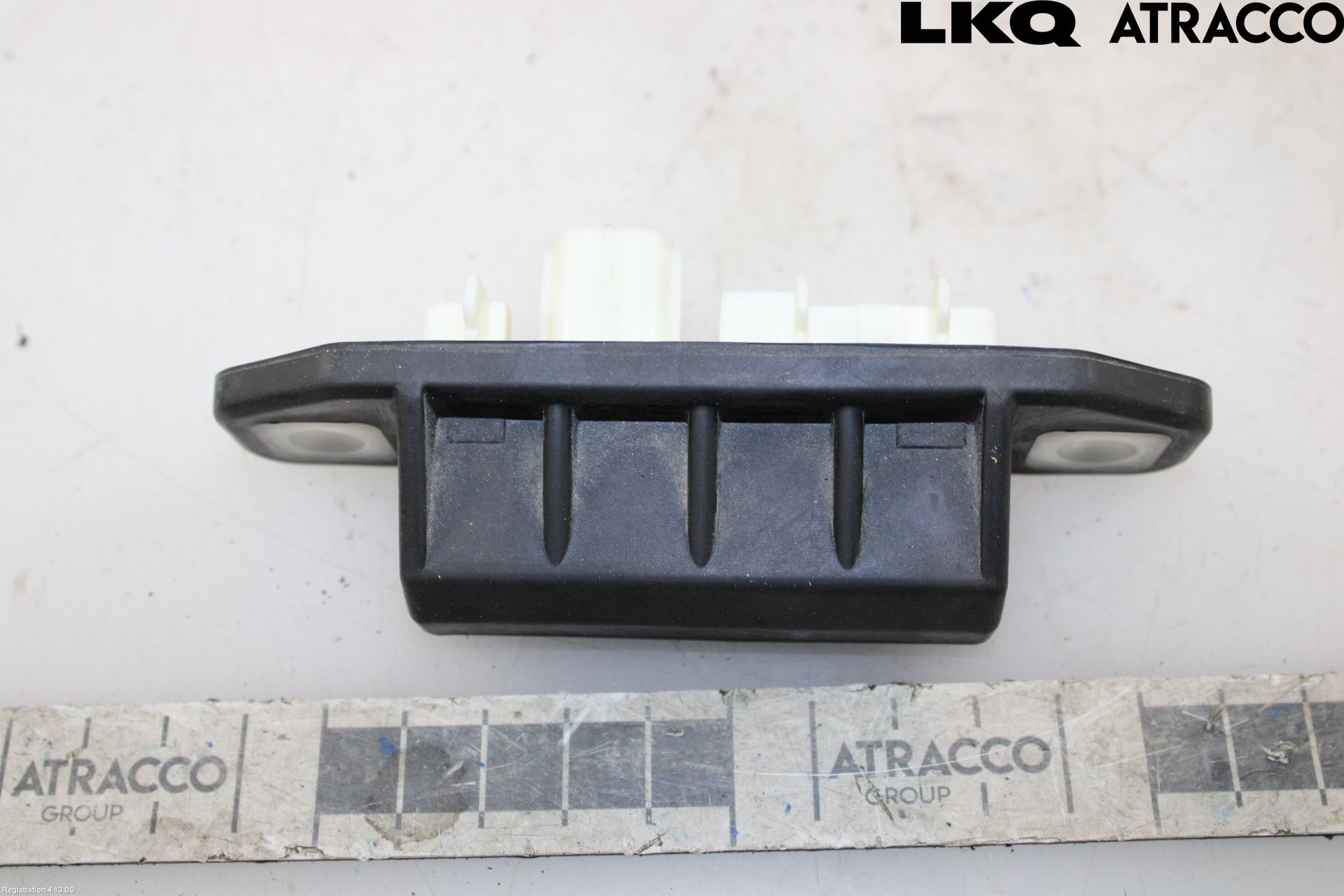 Toyota COROLLA CROSS XG10 22- Bakluckehandtag