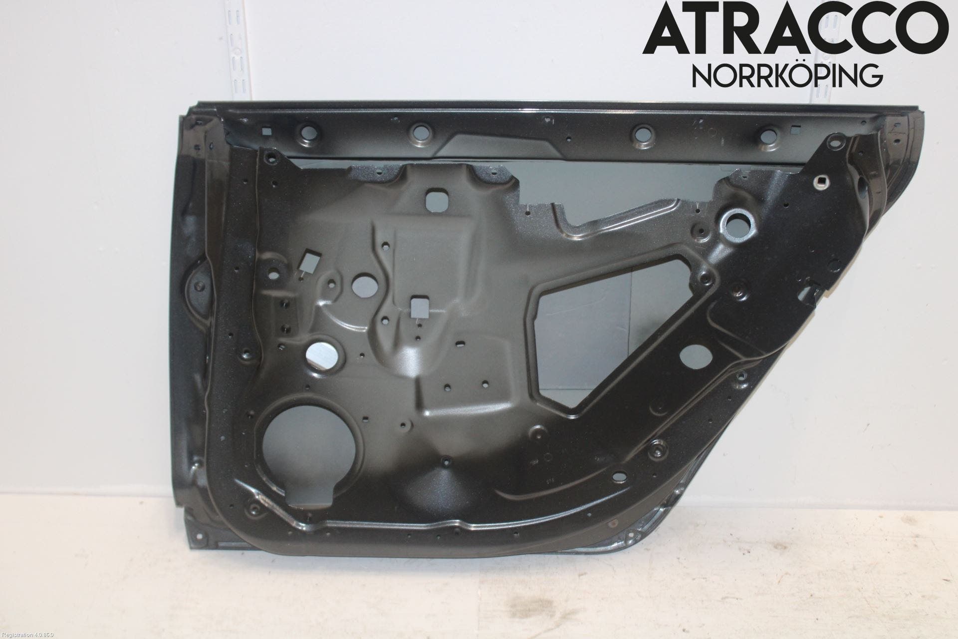 Audi A6/S6     05-11 Dörr Bak Höger