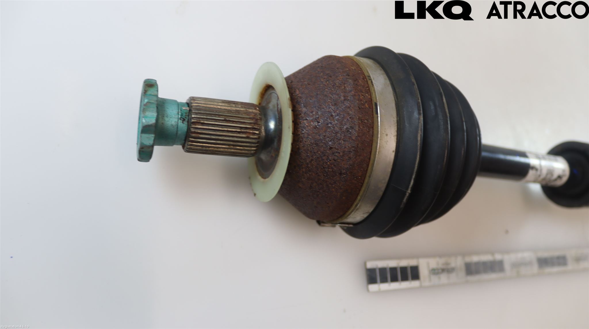 Skoda KAMIQ 20- Drivaxel Fram Höger