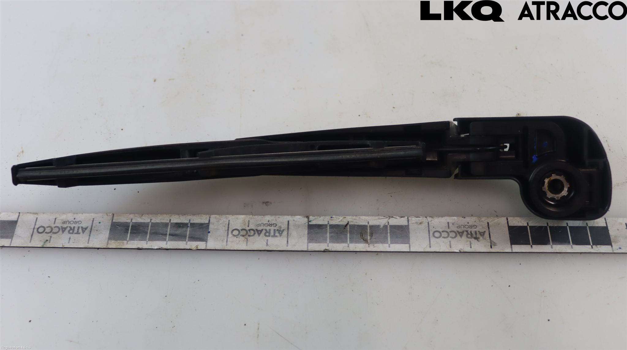 Lexus CT 200h Torkararm-Bakruta