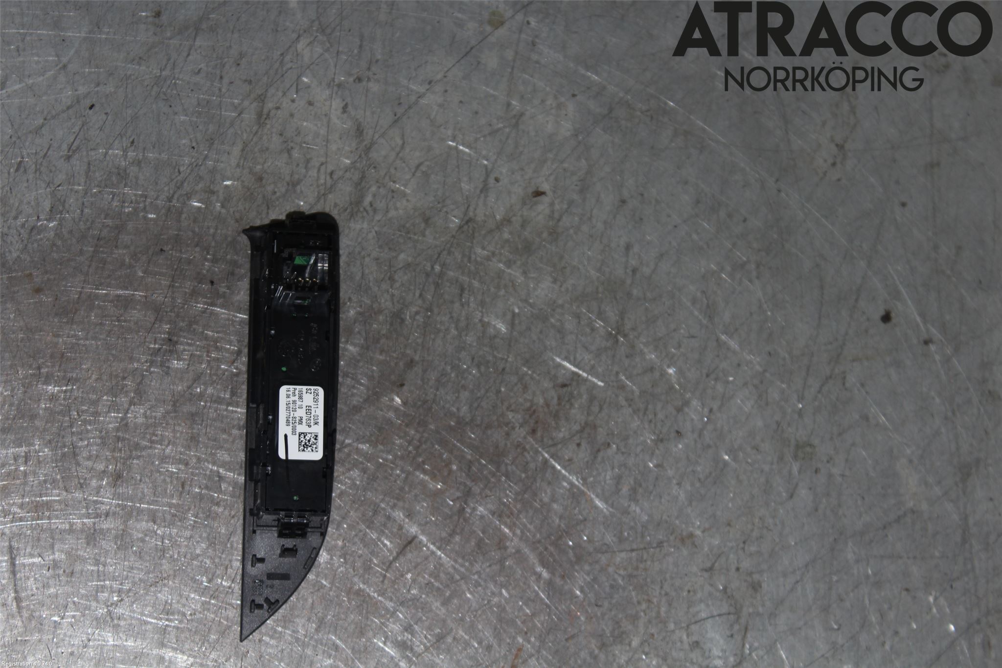 BMW 1 F20/F21 11-19 Strömställare Antisladd