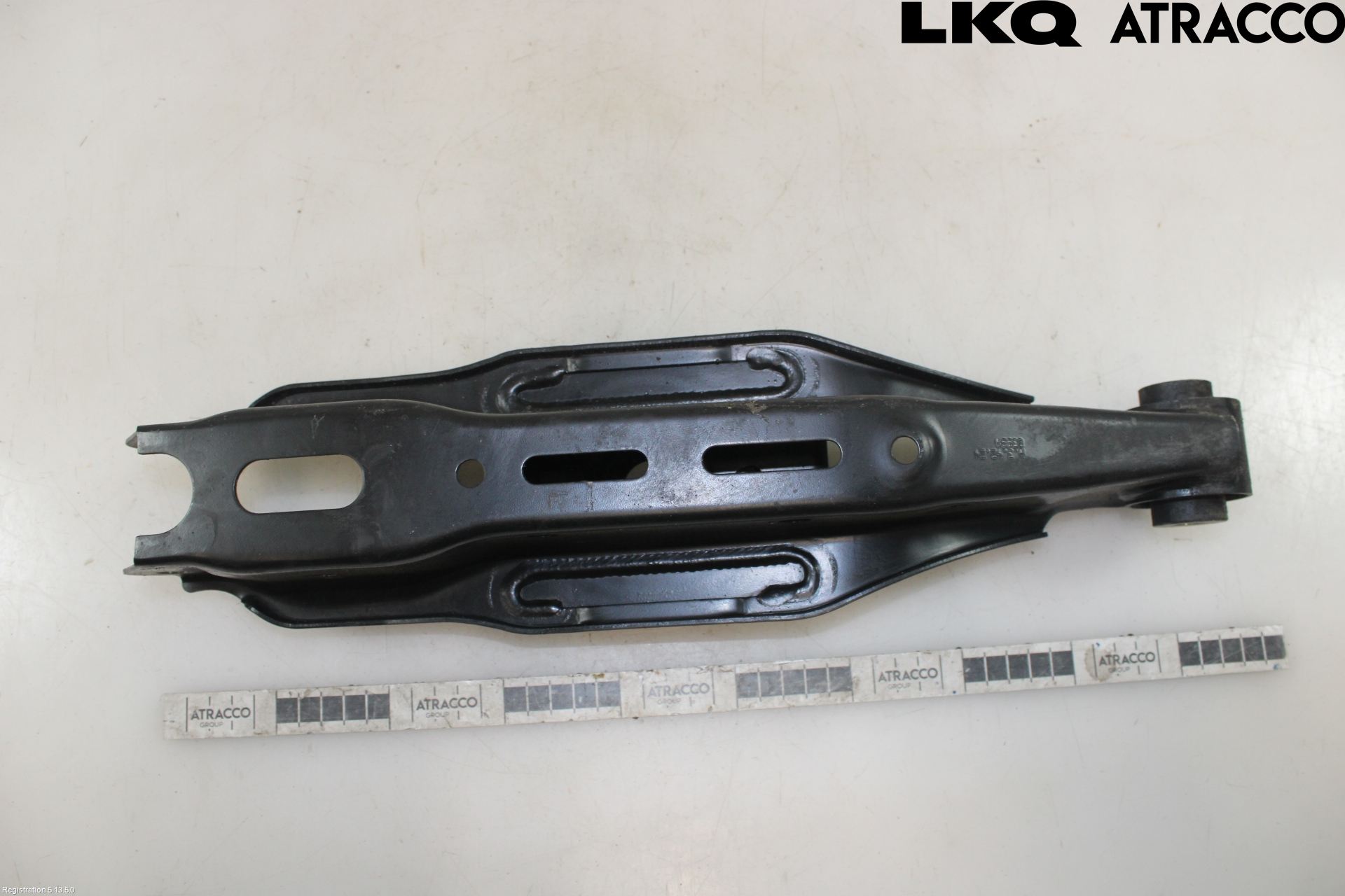 Volkswagen VW ID.7/TOURER 24- Bärarm Bak Höger