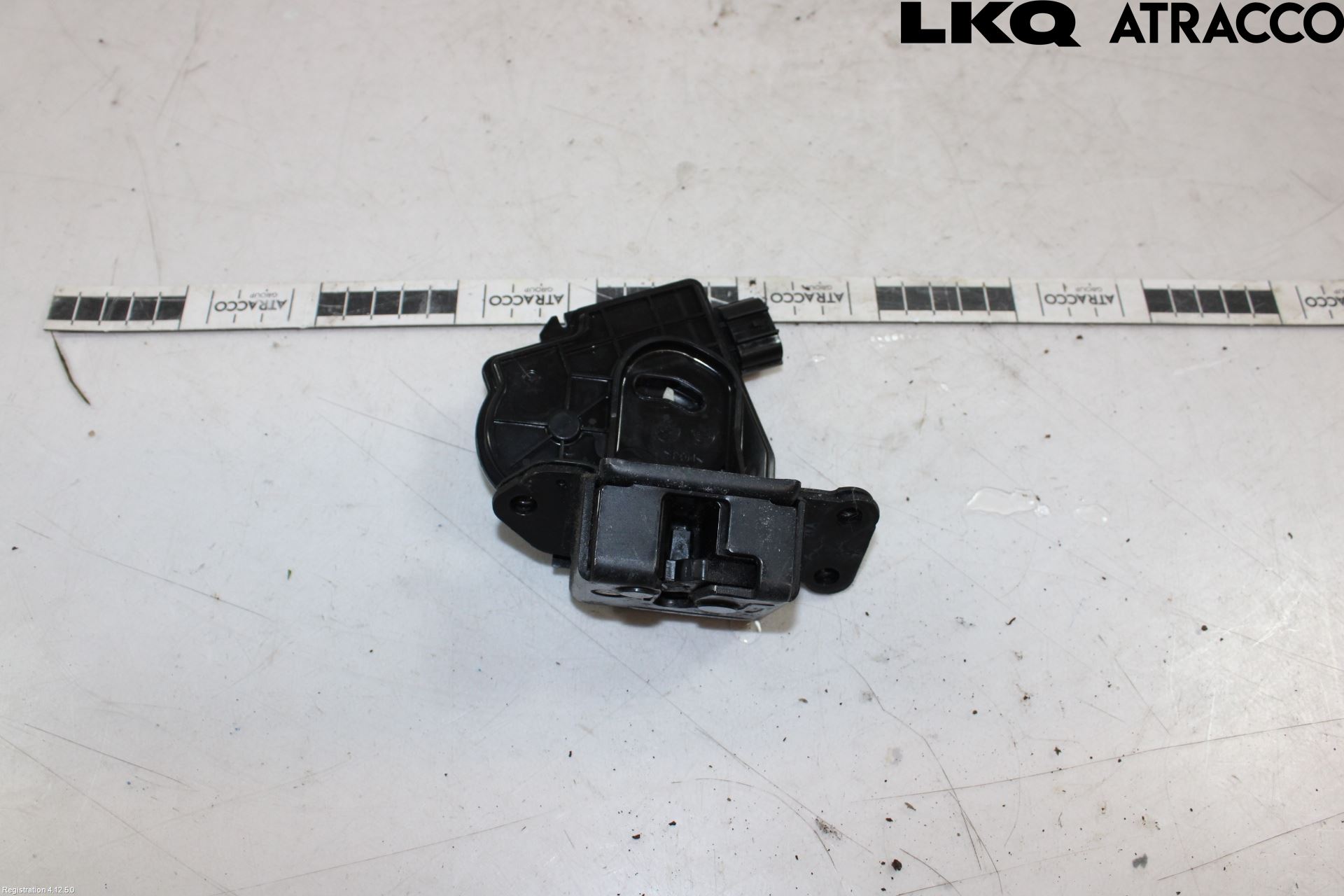 Toyota VERSO 09-18 Låskista Baklucka