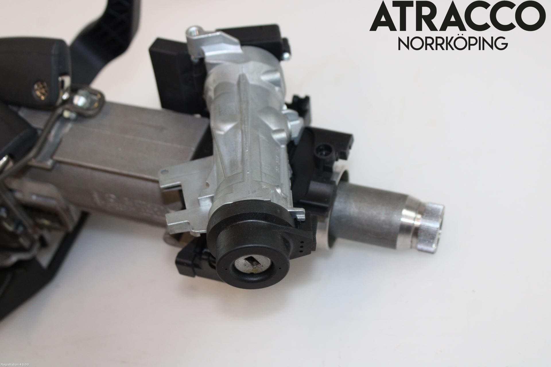 Volkswagen VW POLO VI 18->> Rattaxelagg Med Inb Servo