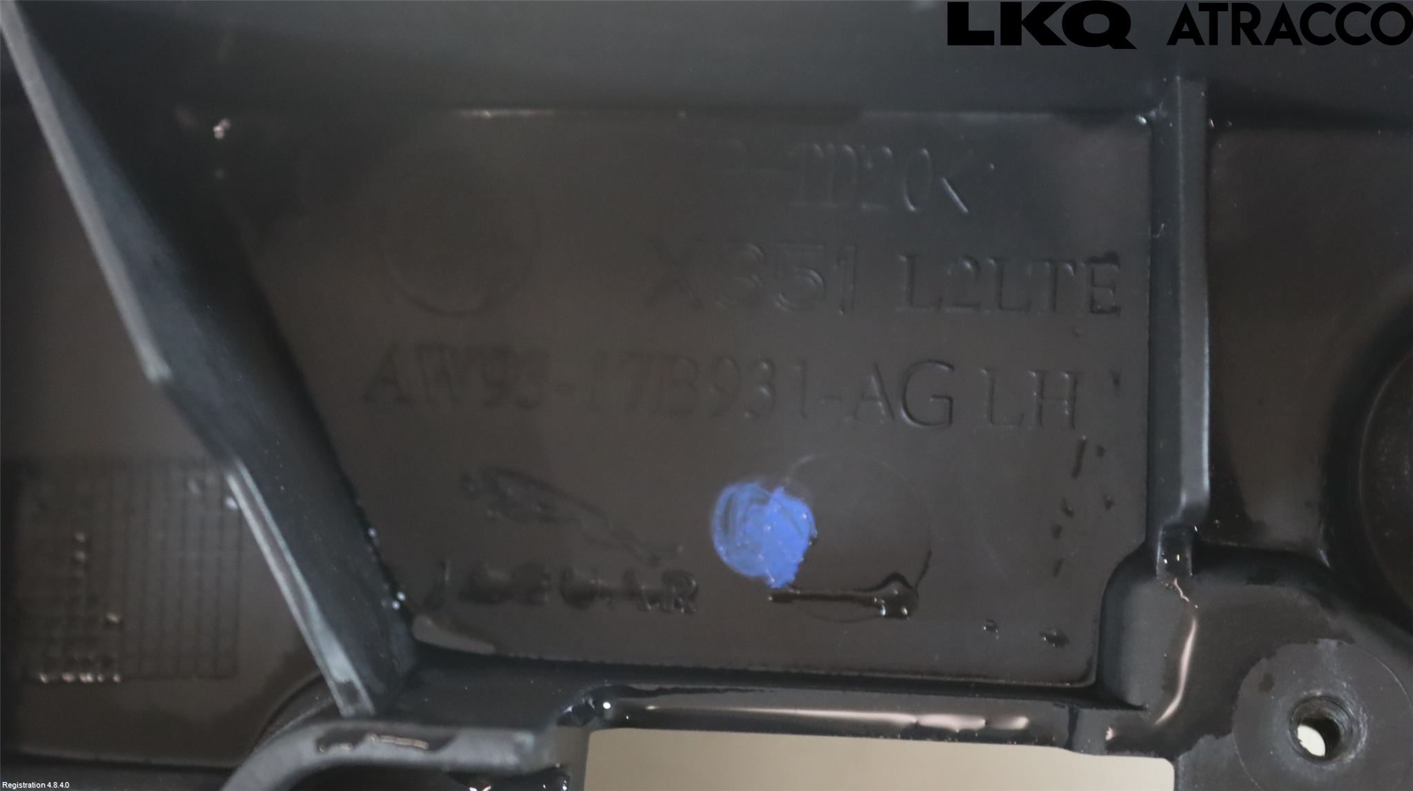 Jaguar XJ X351        10- Stötfångarfäste Fram Vä