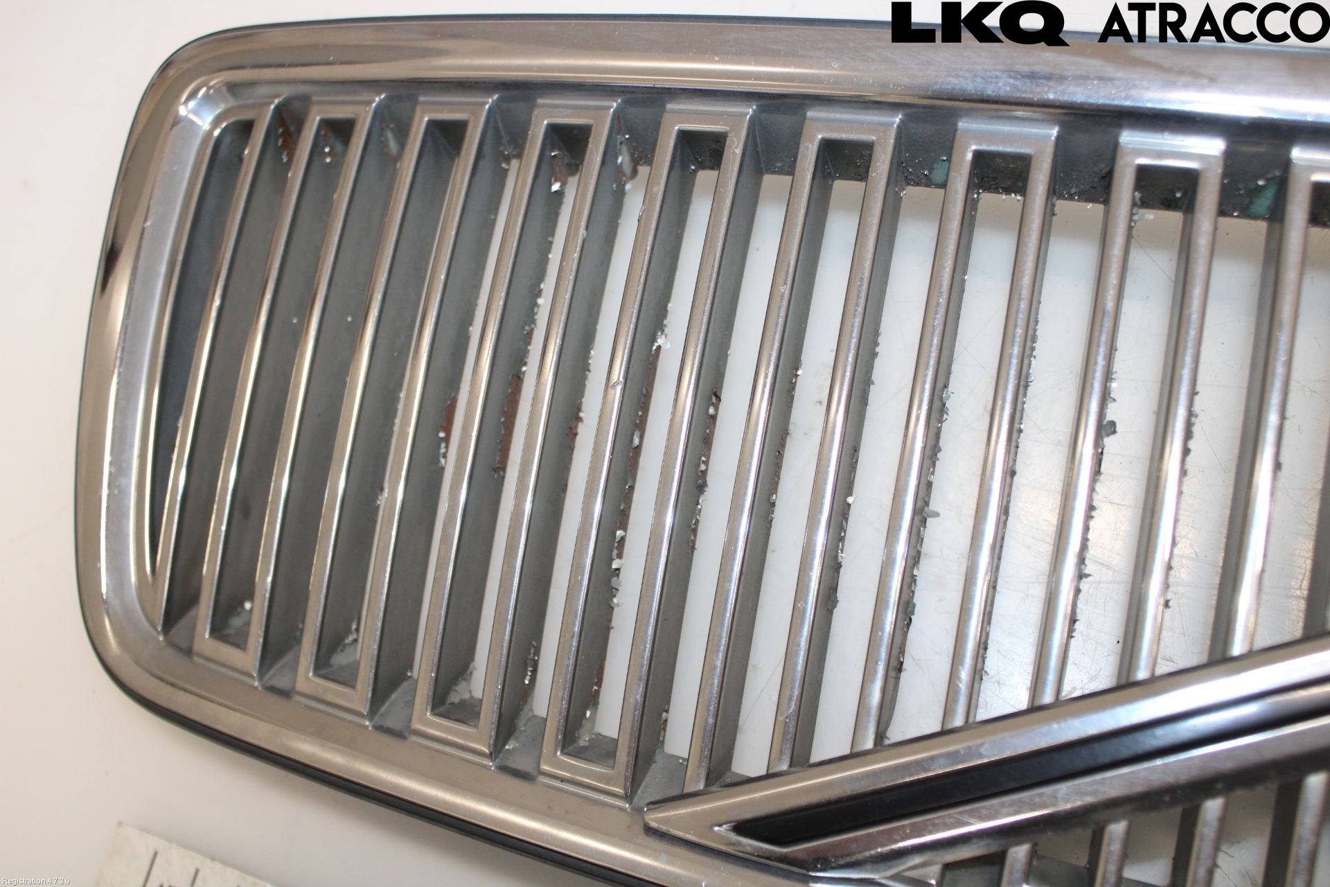 Volvo S70/V70/XC  97-00 Grill Komp