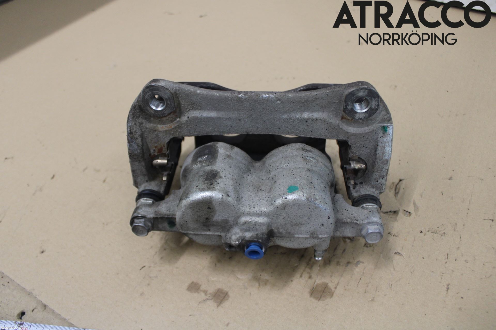 Toyota RAV4 19- Bromsok Fram Vänster