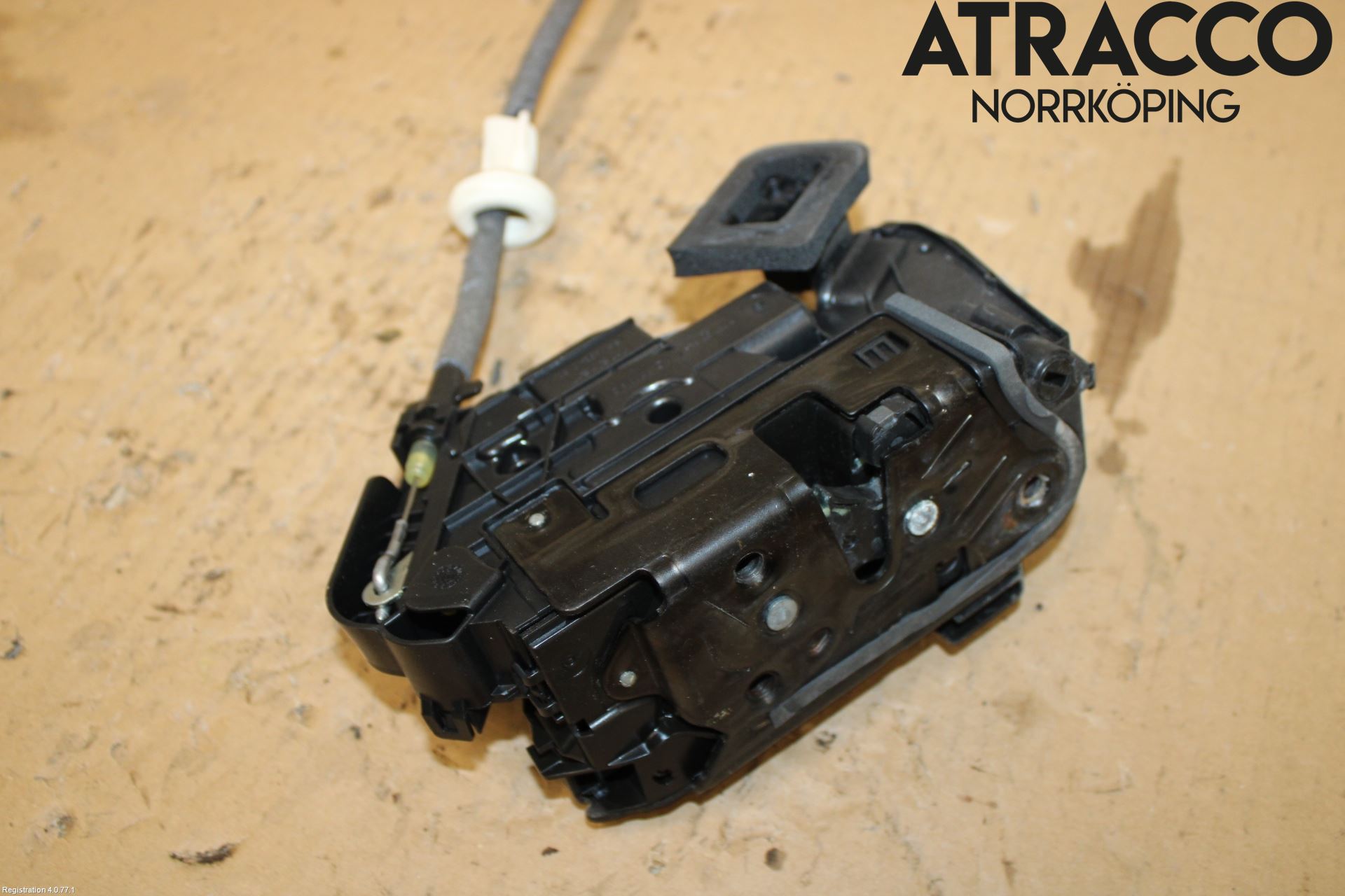 Volkswagen VW GOLF / E-GOLF VII 13-20 Låskista-Dörrlås