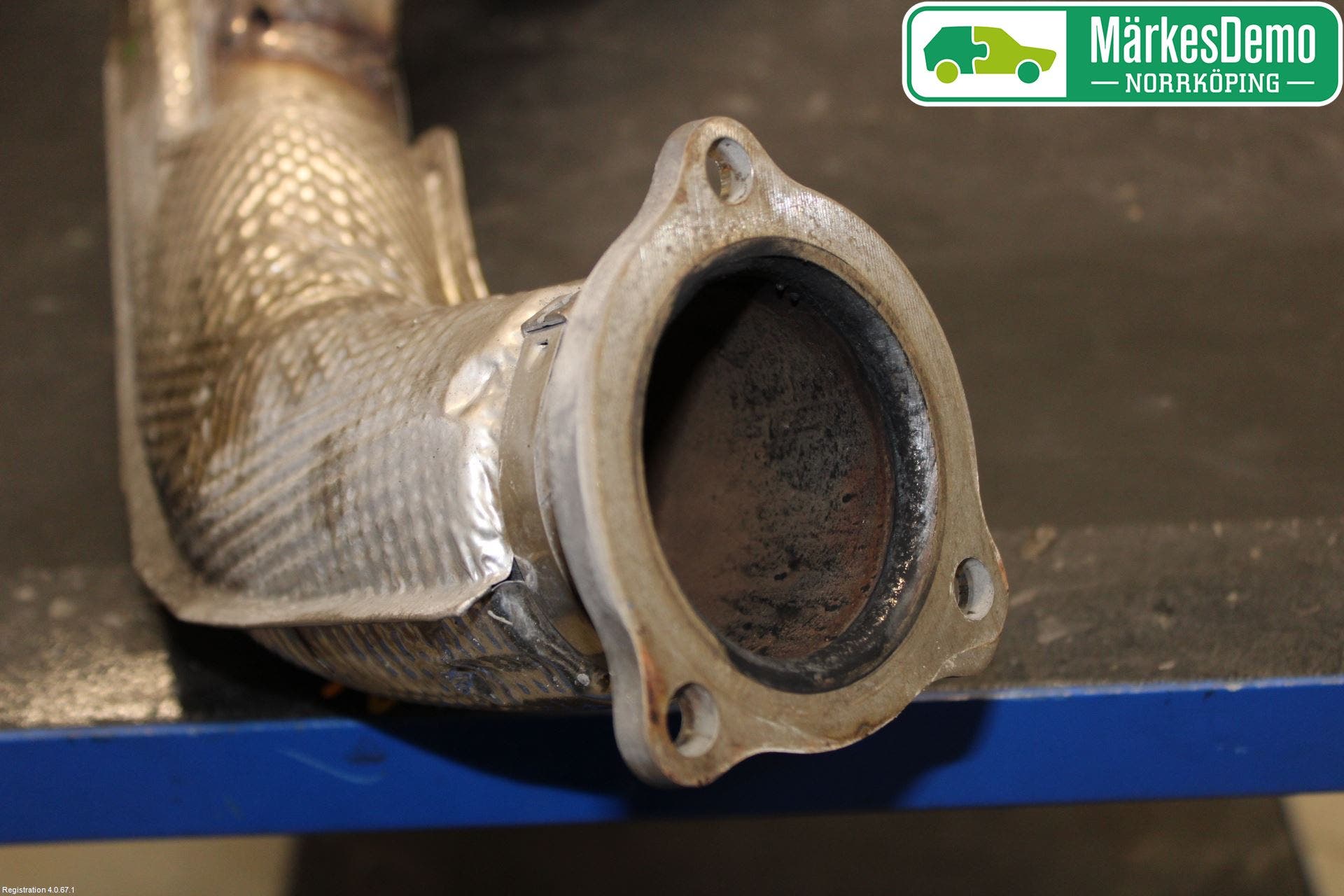 Audi A4/S4 B9 20- Avgas Främre Rör