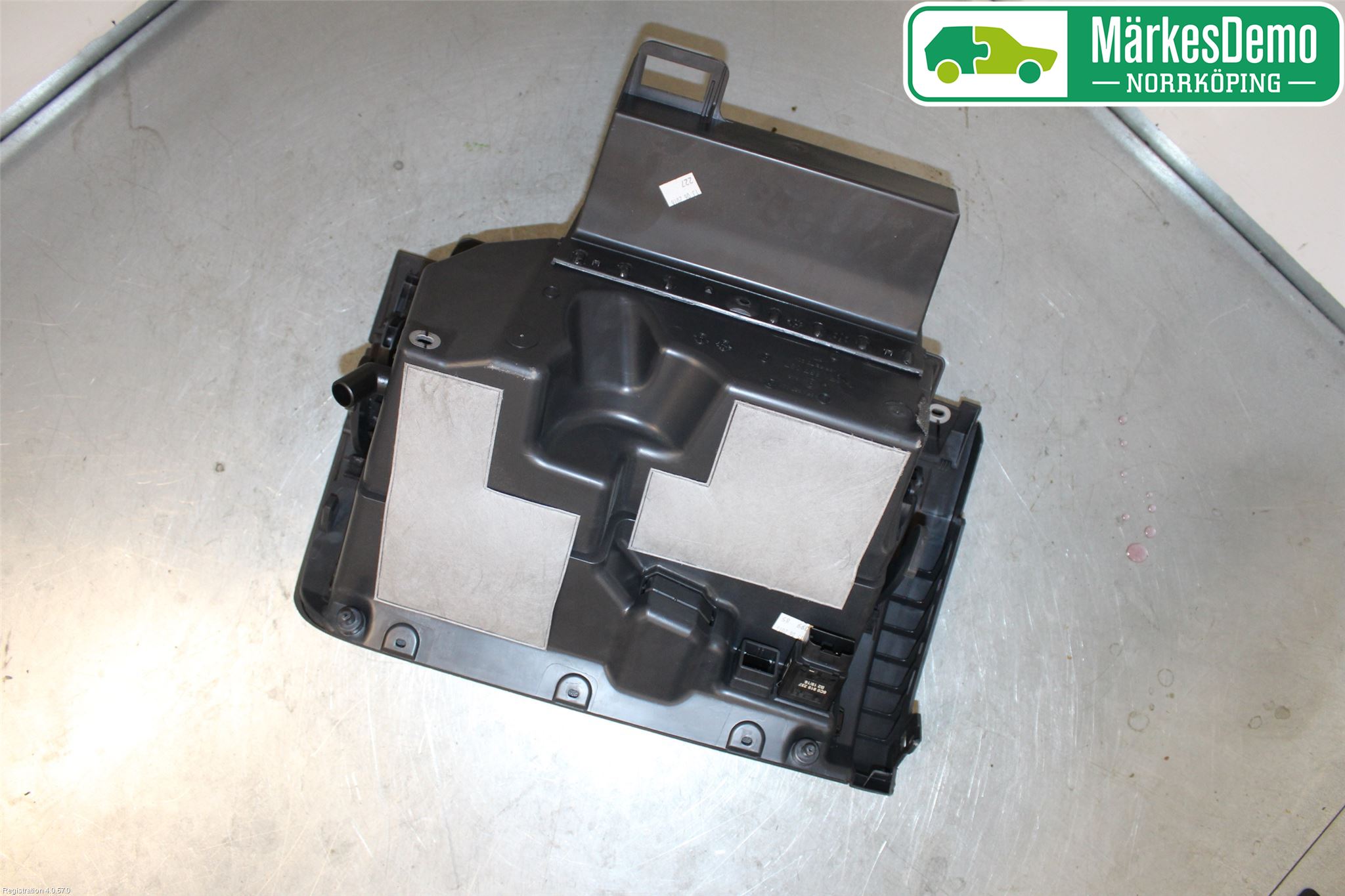 Volkswagen VW POLO 10-17 Handskfack