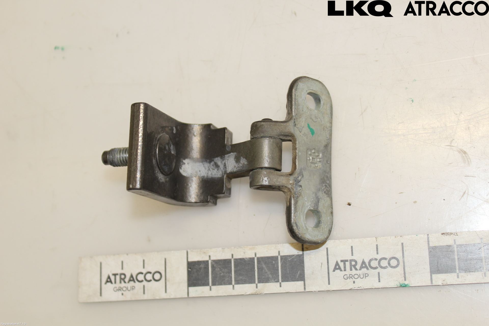 Audi A3/S3 8V 13-20 Bakluckegångjärn Vä
