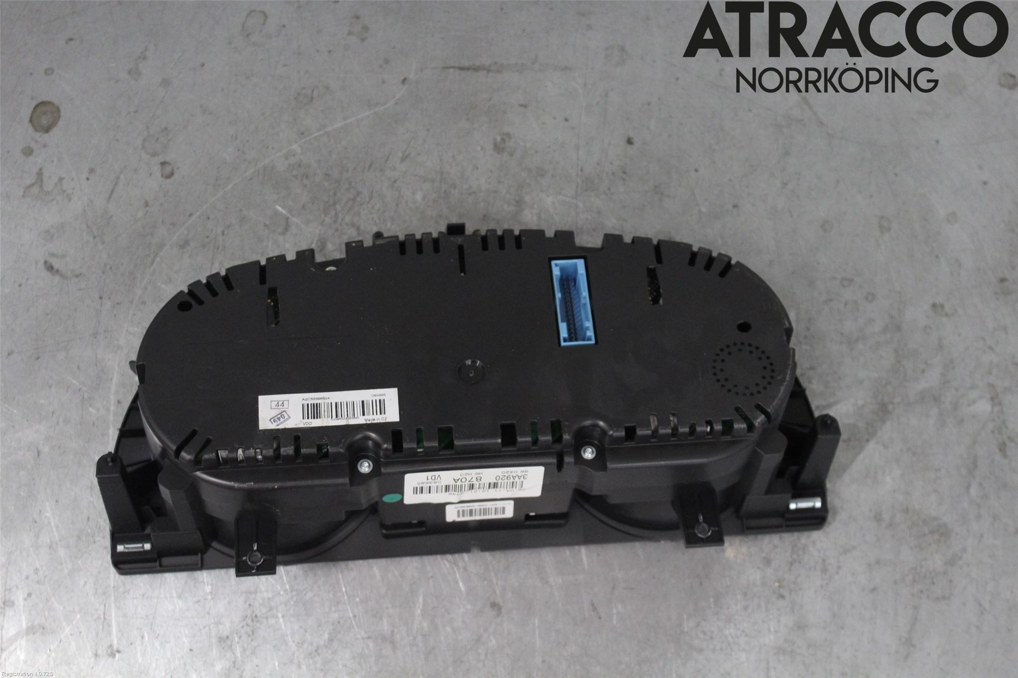 Volkswagen VW PASSAT 11-14 Instrument Komb