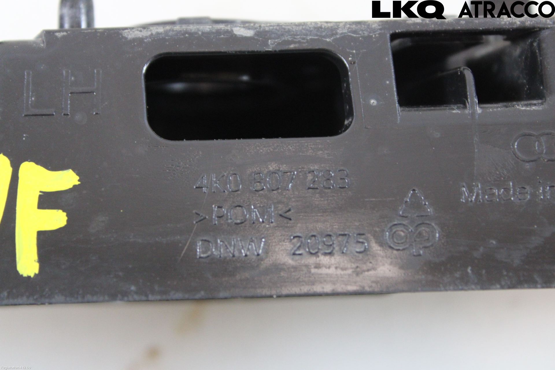 Audi A6 F2/C8 19- Stötfångarfäste Fram Vä