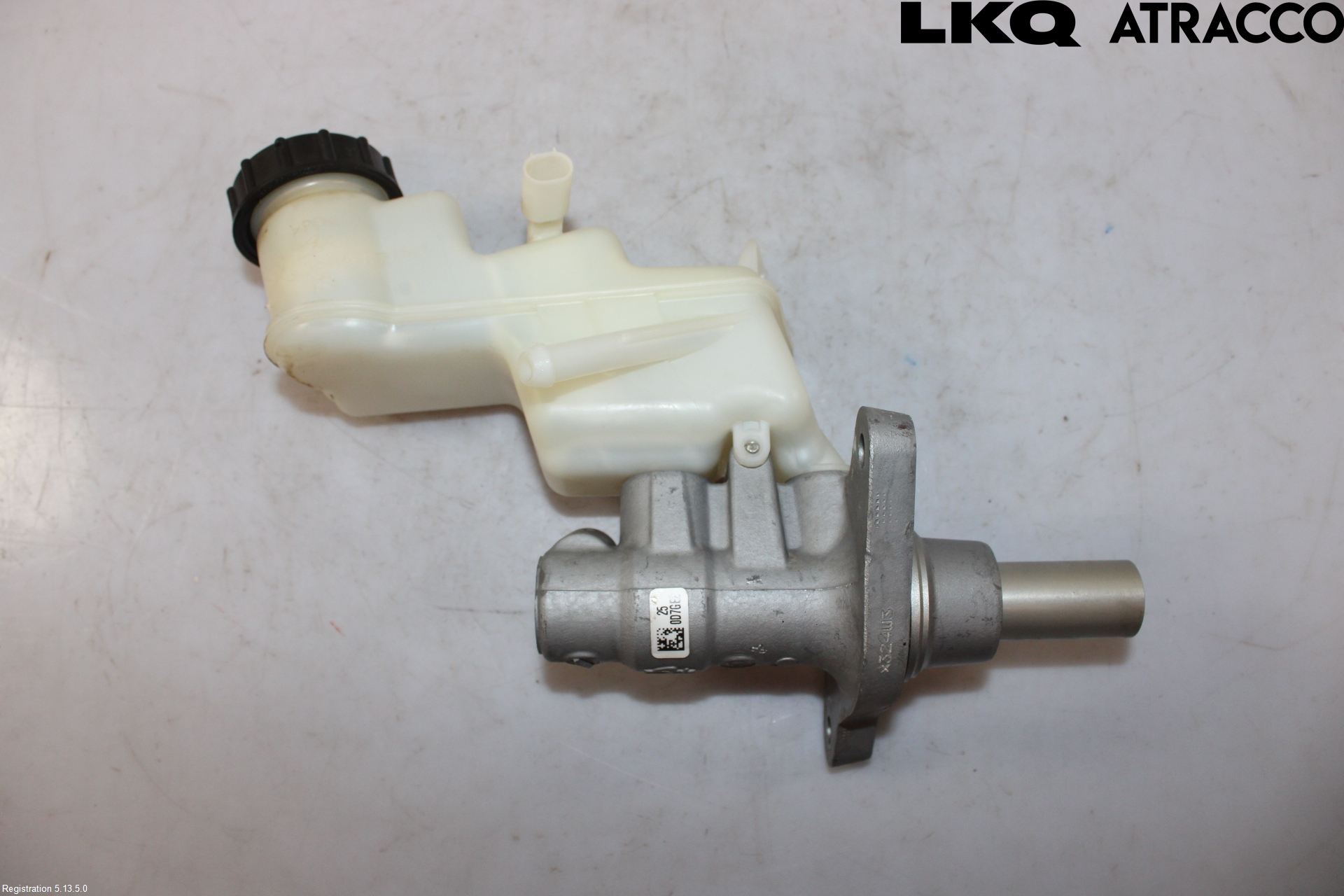 Toyota YARIS XP130 12-14 Broms Huvudcylinder