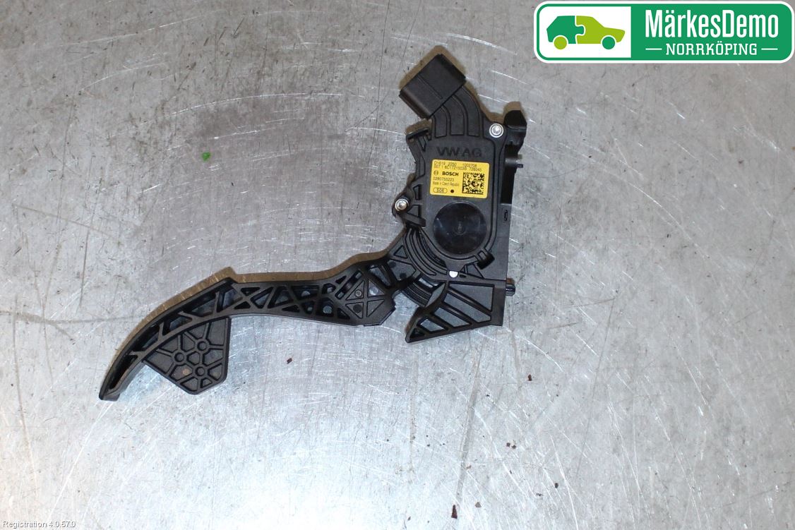 Volkswagen VW POLO 10-17 Gaspedal