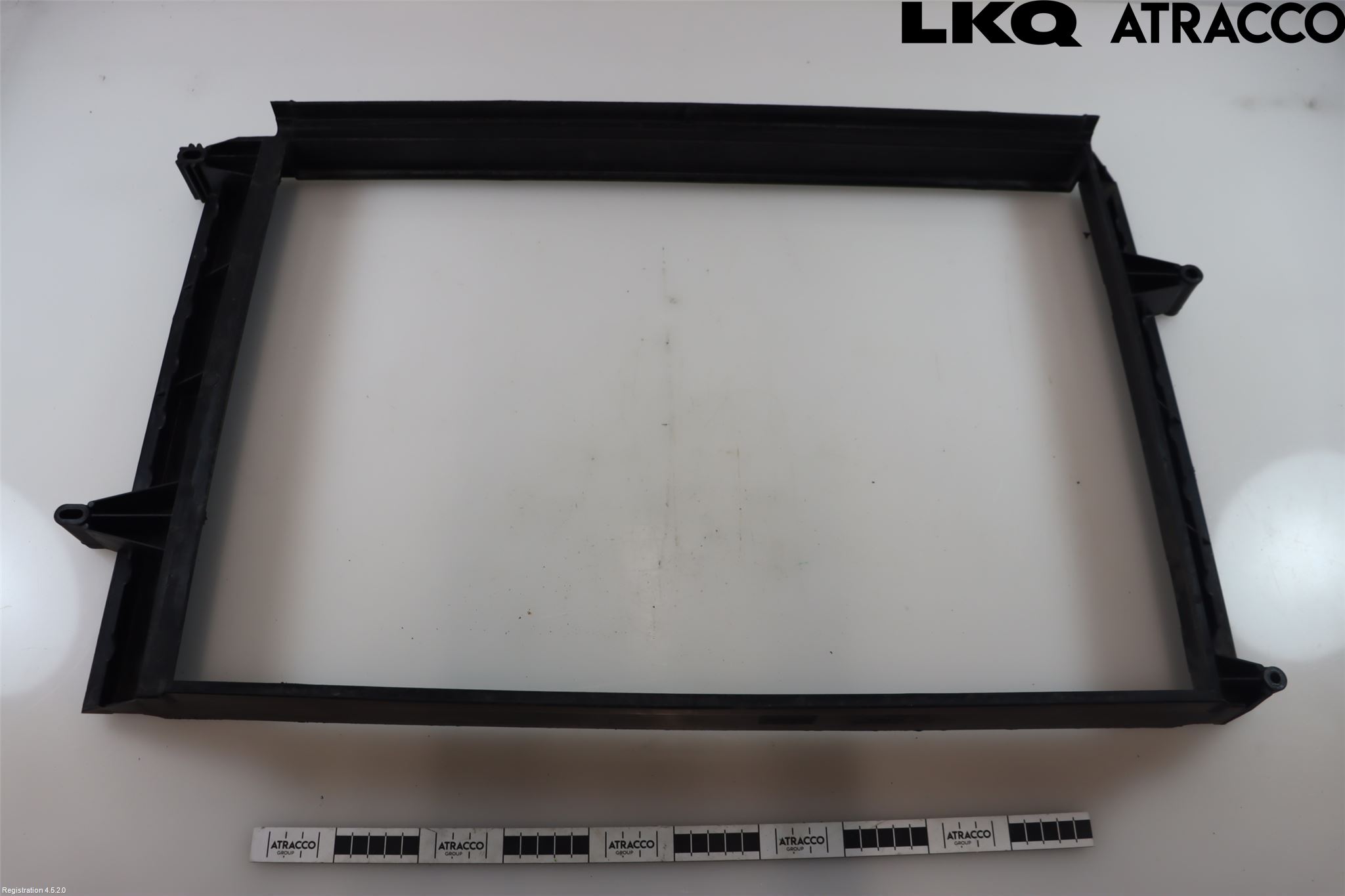 Volvo S60 01-04 Kylarfäste-Ram-Balk