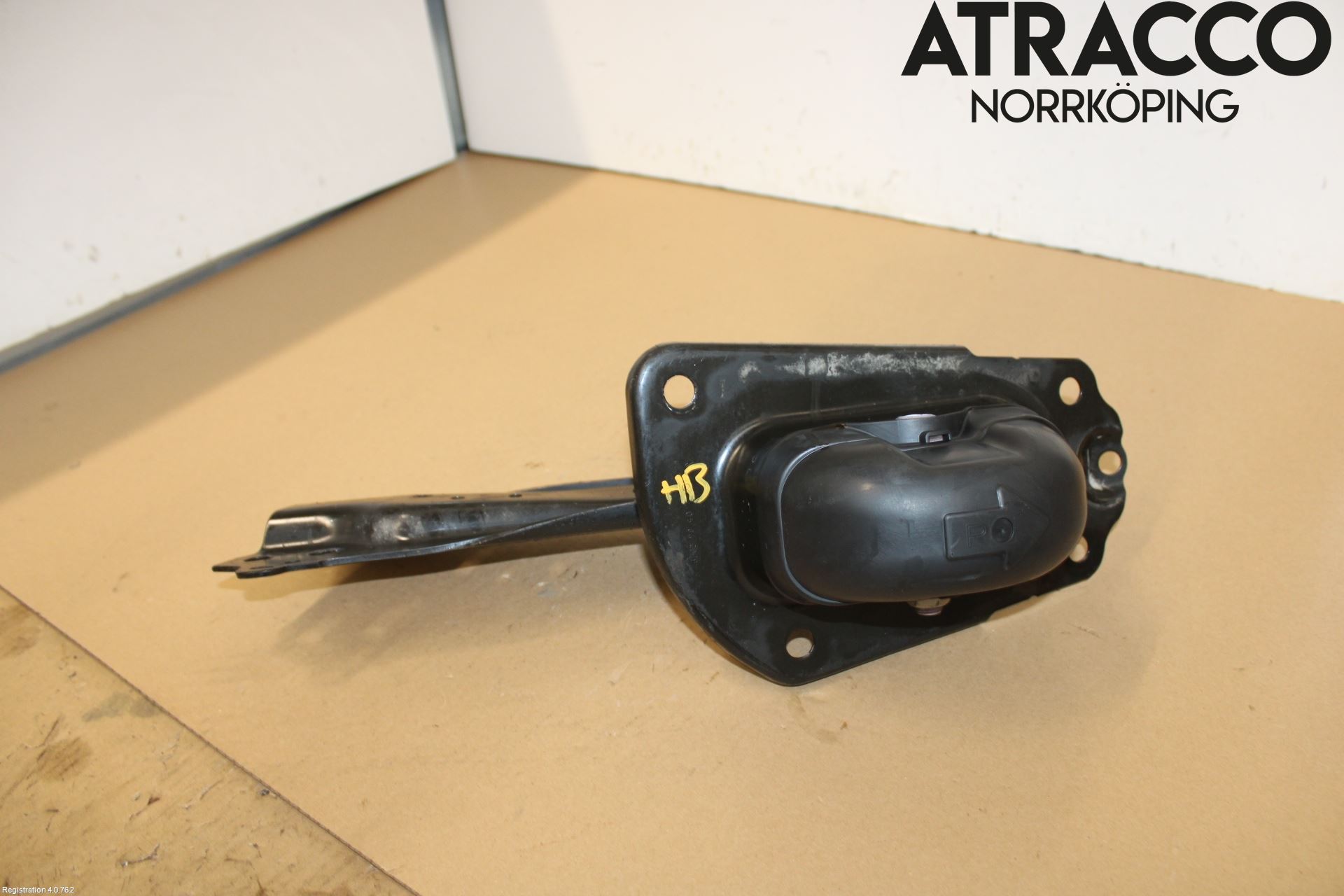 Toyota COROLLA 19- Bärarm Bak Höger