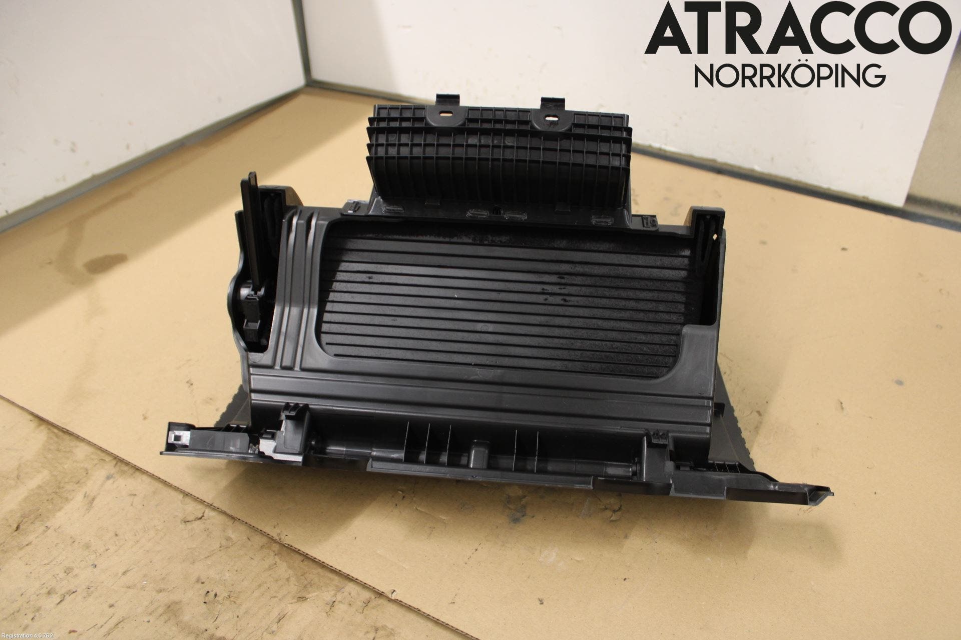 Volkswagen VW ARTEON 17- Handskfack